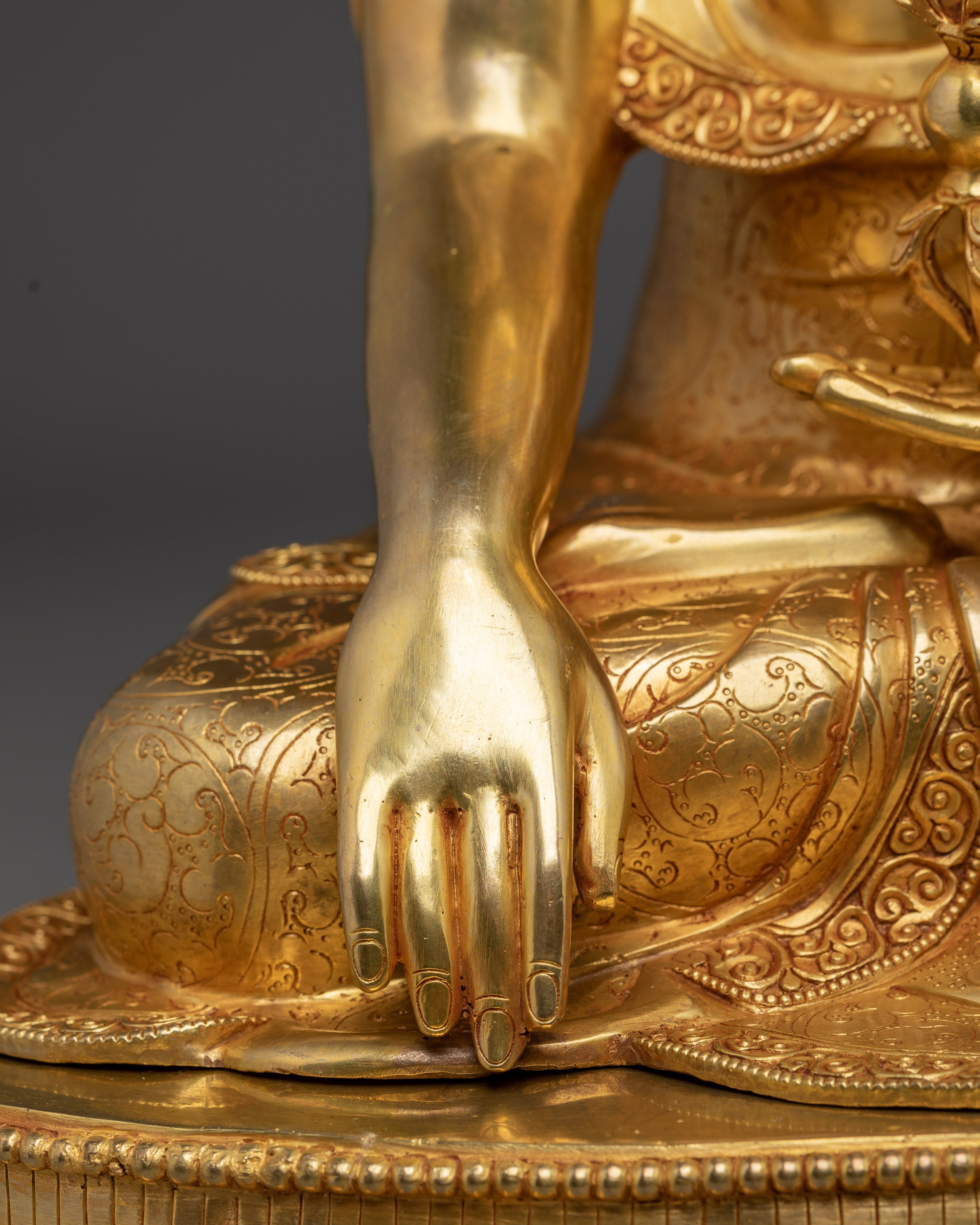 Mitrugpa Himalayan Statue | Akshobhya Buddha Artwork