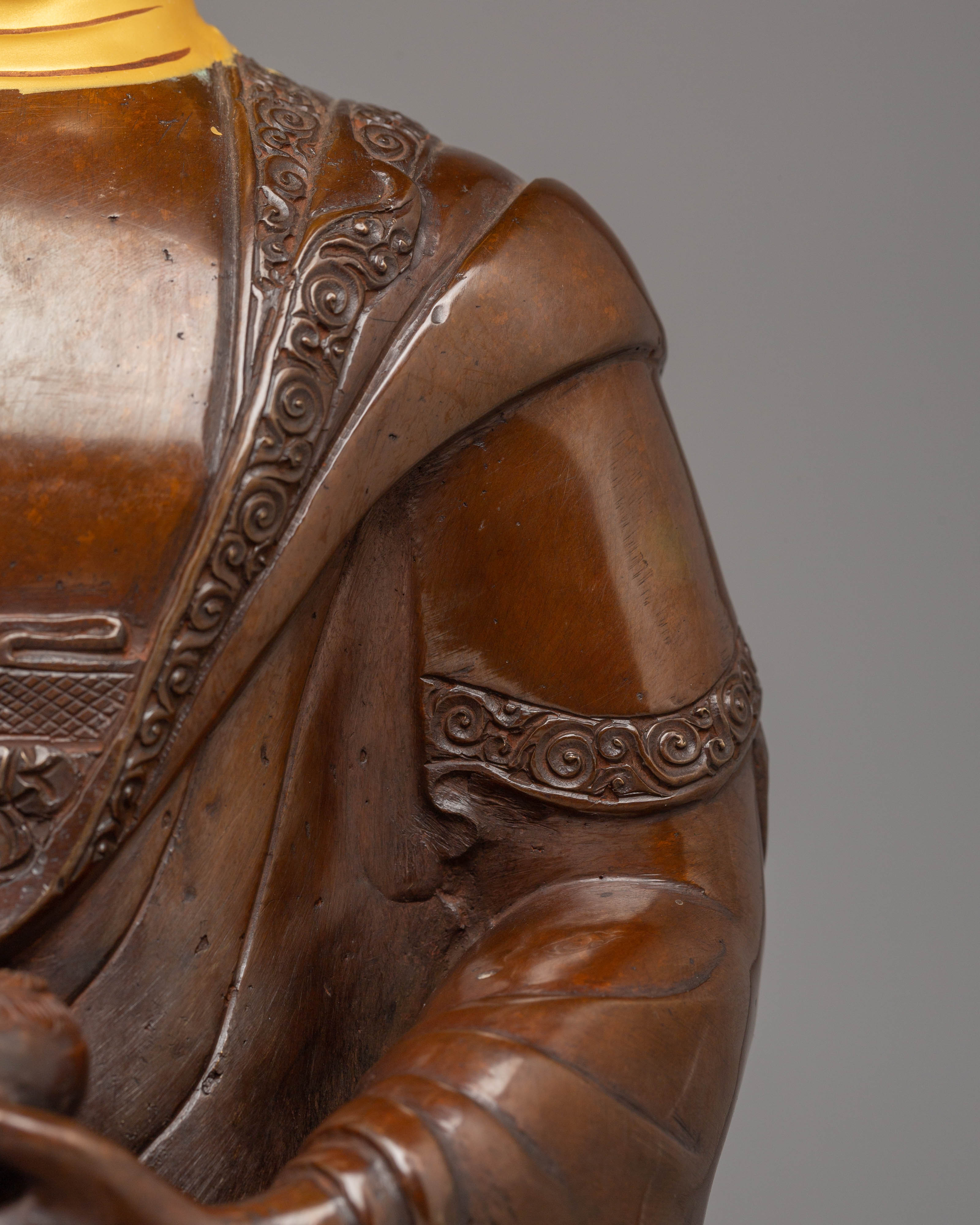 Handcrafted Sculpture of Buddha Shakyamuni | Symbol of Peace