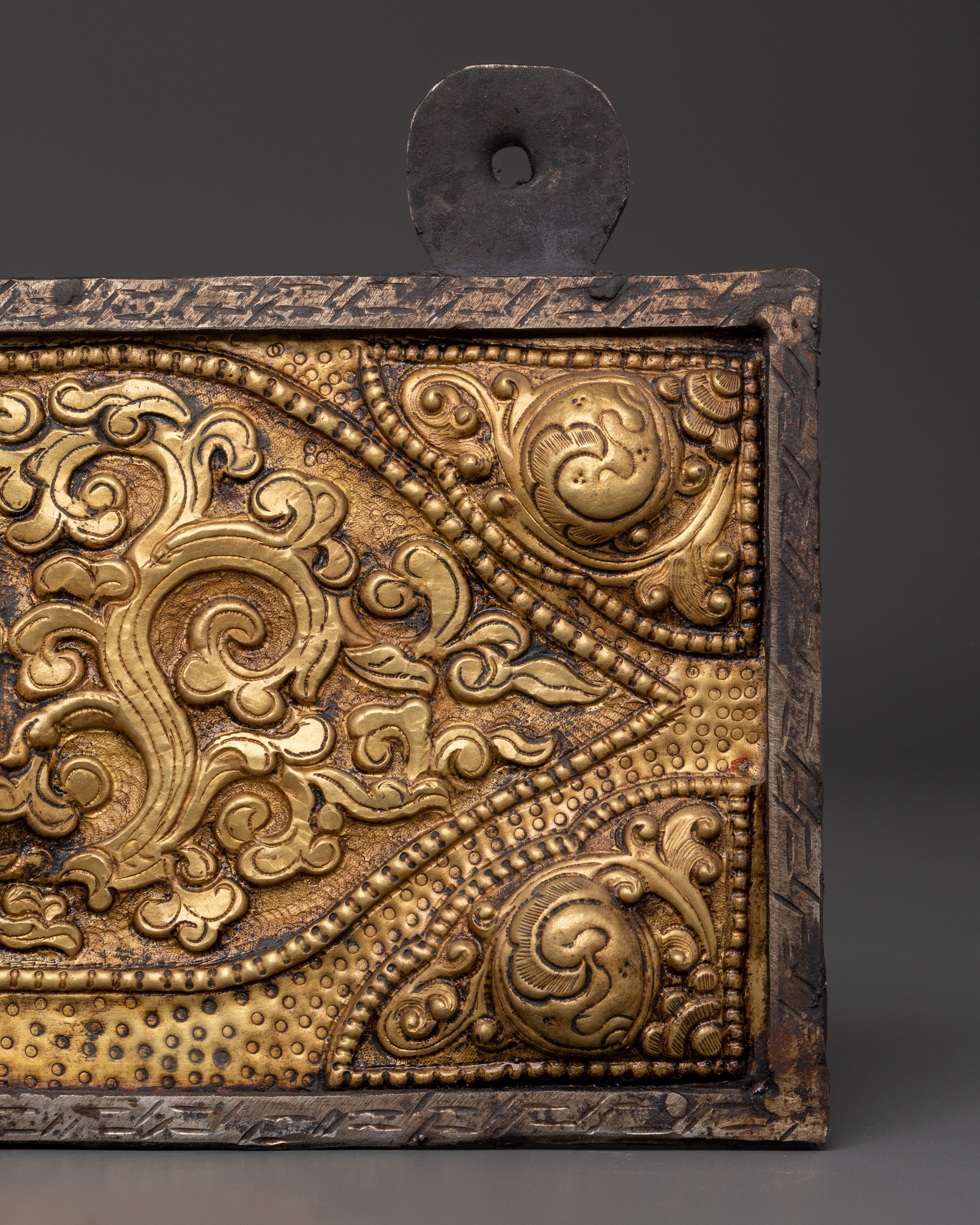 Wall Hanging Artwork | Stylish Iron and Brass