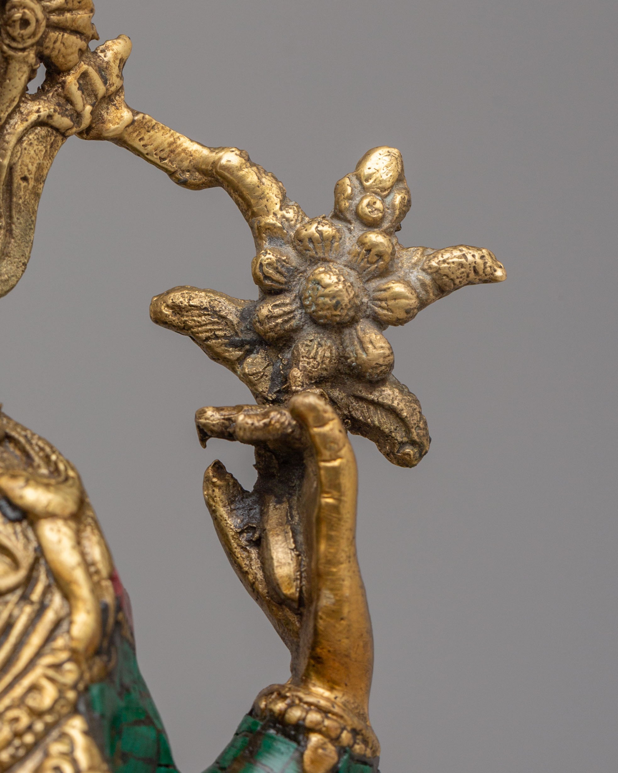 Traditional Chenrezig Statue | Tibetan Avalokiteshvara Statue