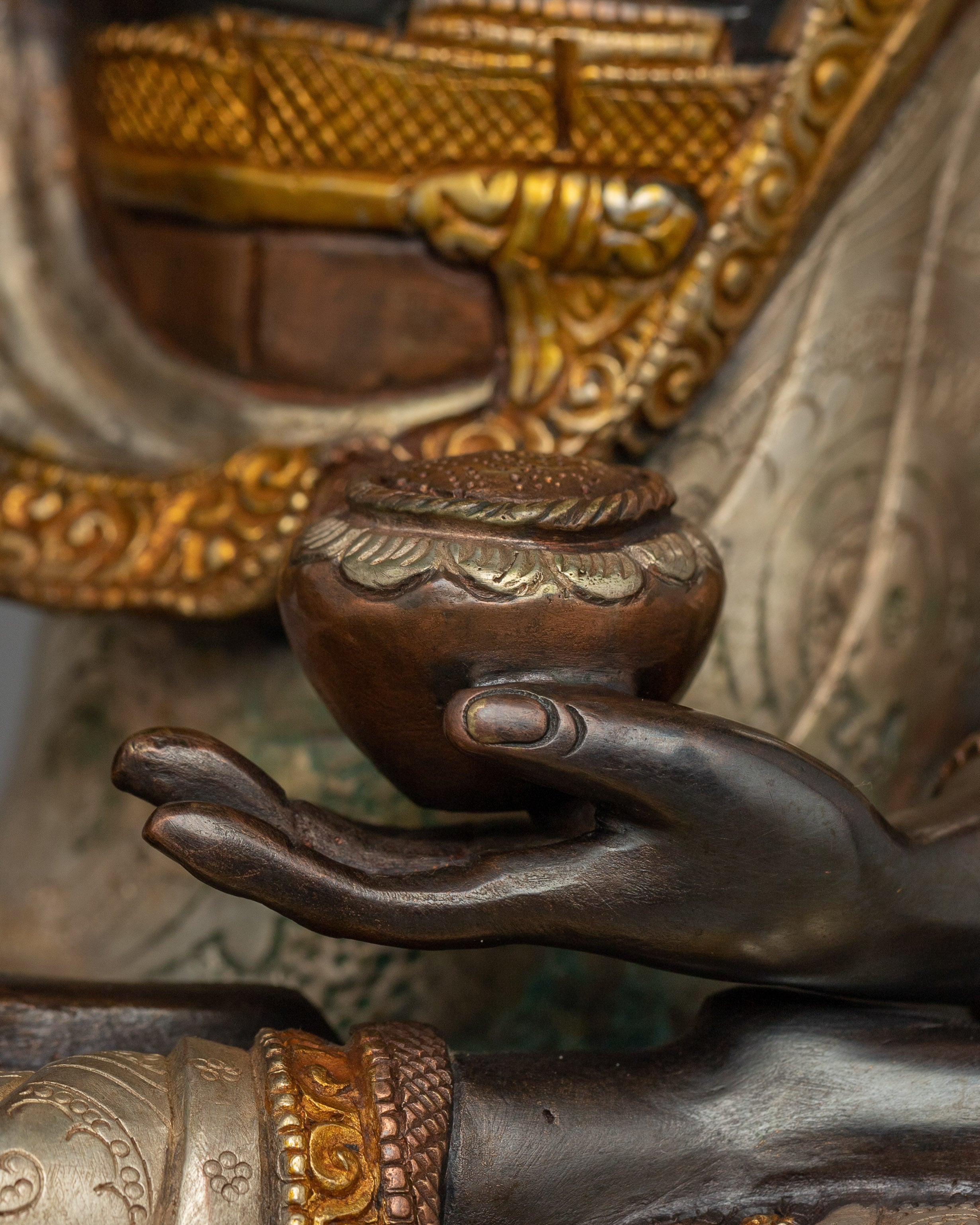 Sacred Figurine of Shakyamuni Buddha | Founder of the Path to Liberation