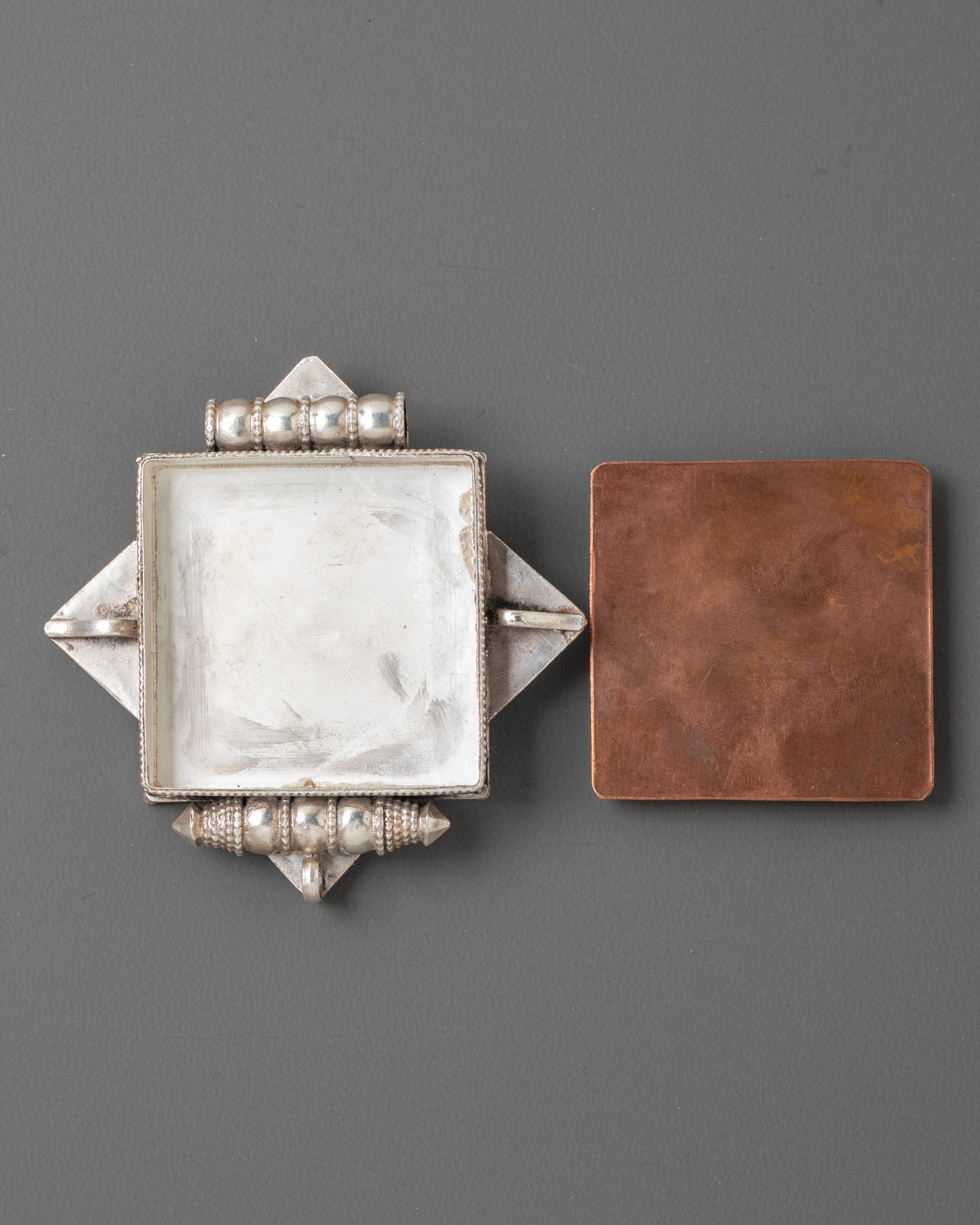 Silver Bishwo Vajra Ghau Box Locket | Turquoise Coral Locket