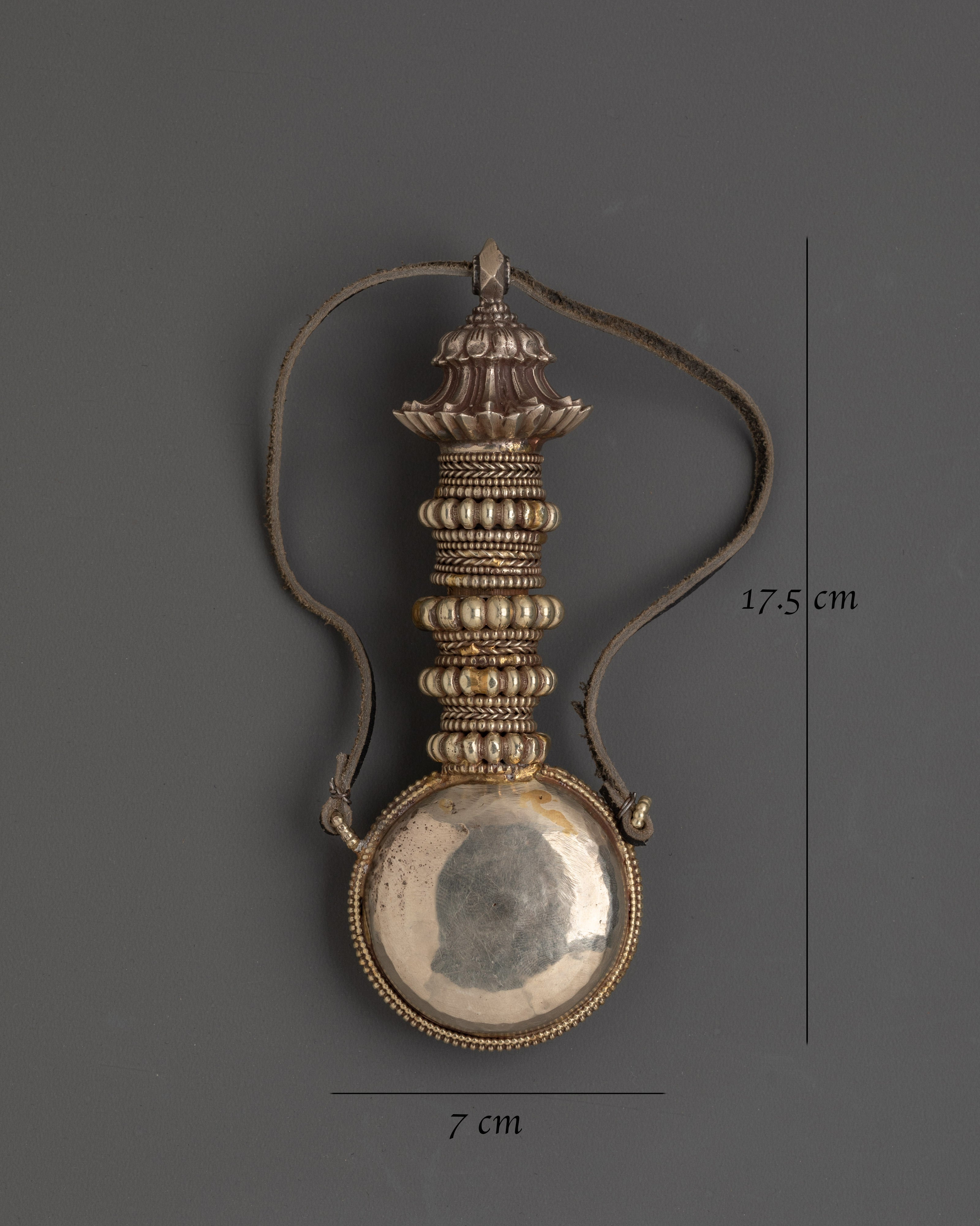 Traditional White Metal Snuff Bottle | Elegant Craftsmanship for Collectors