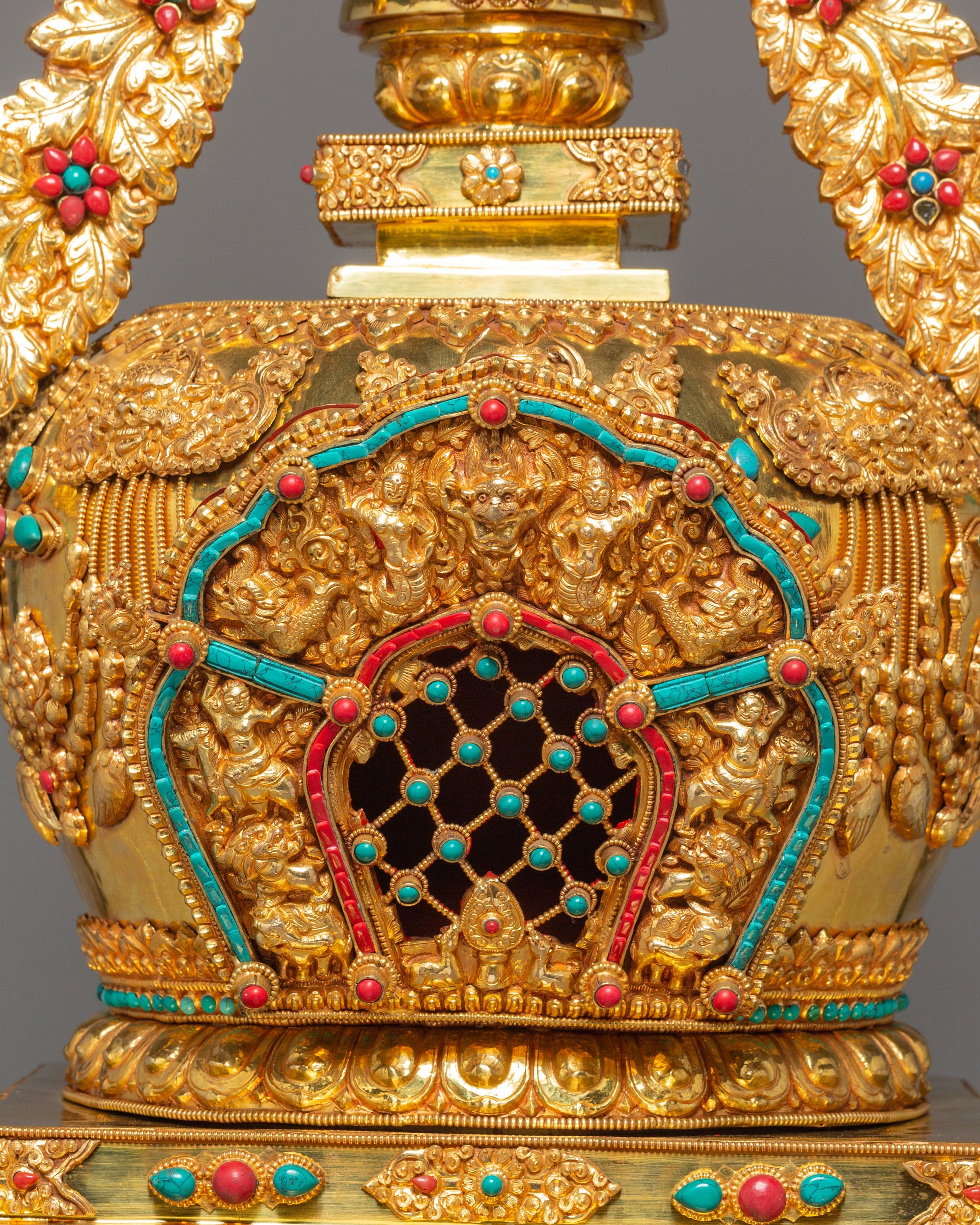 Golden Stupa for Atlar | Symbol of Wisdom