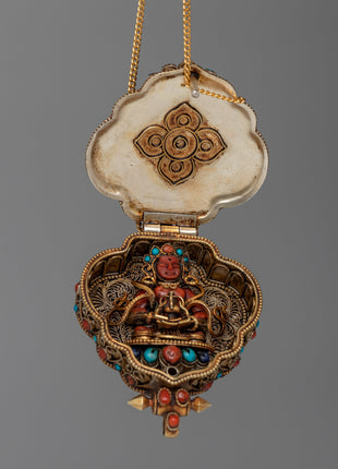 Deity Crafted Prayer Ghau Box Locket | A Sacred Haven for Blessings