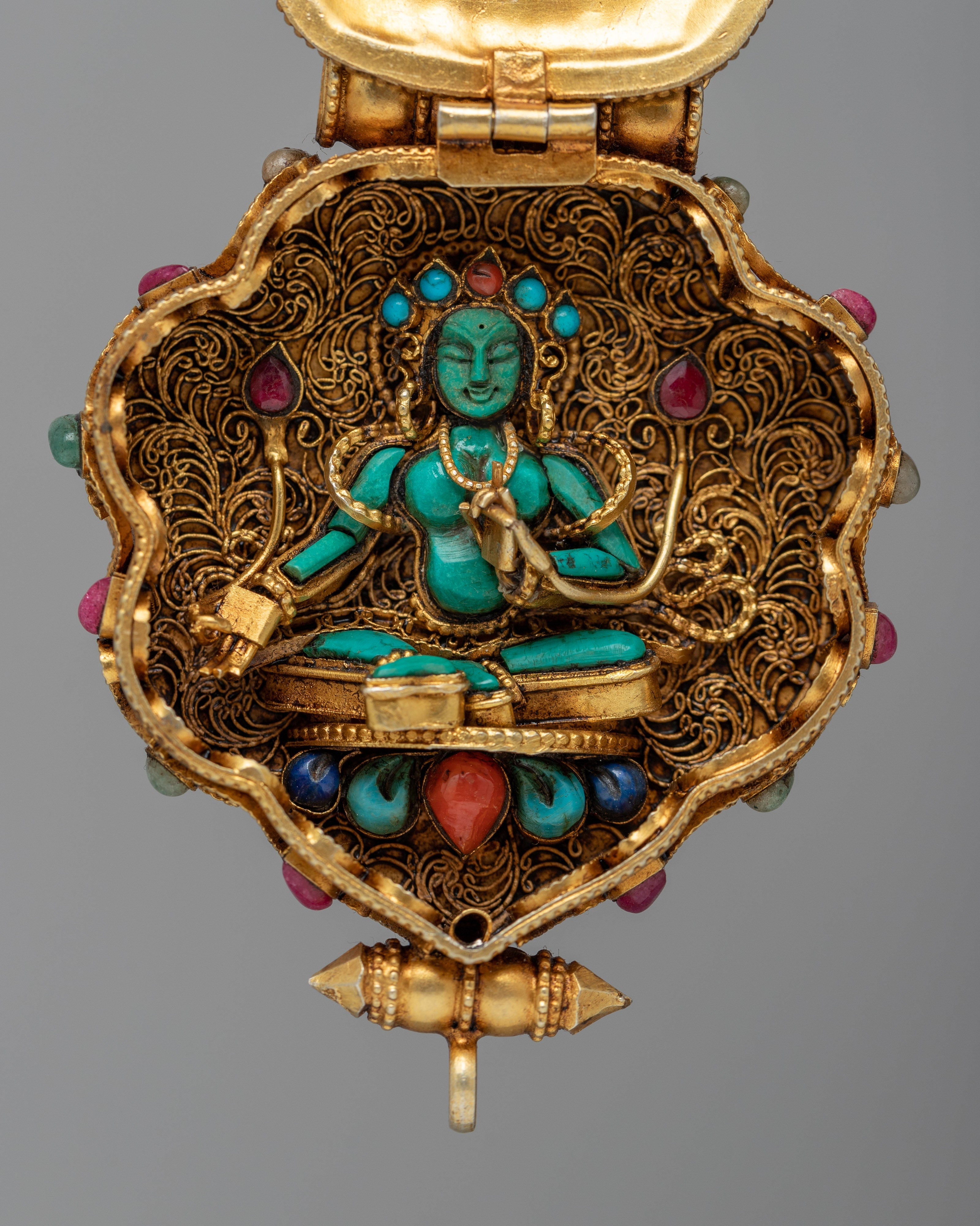 Chenresig Ghau Box Locket | Harnessing Sacred Chants for Spiritual Protection