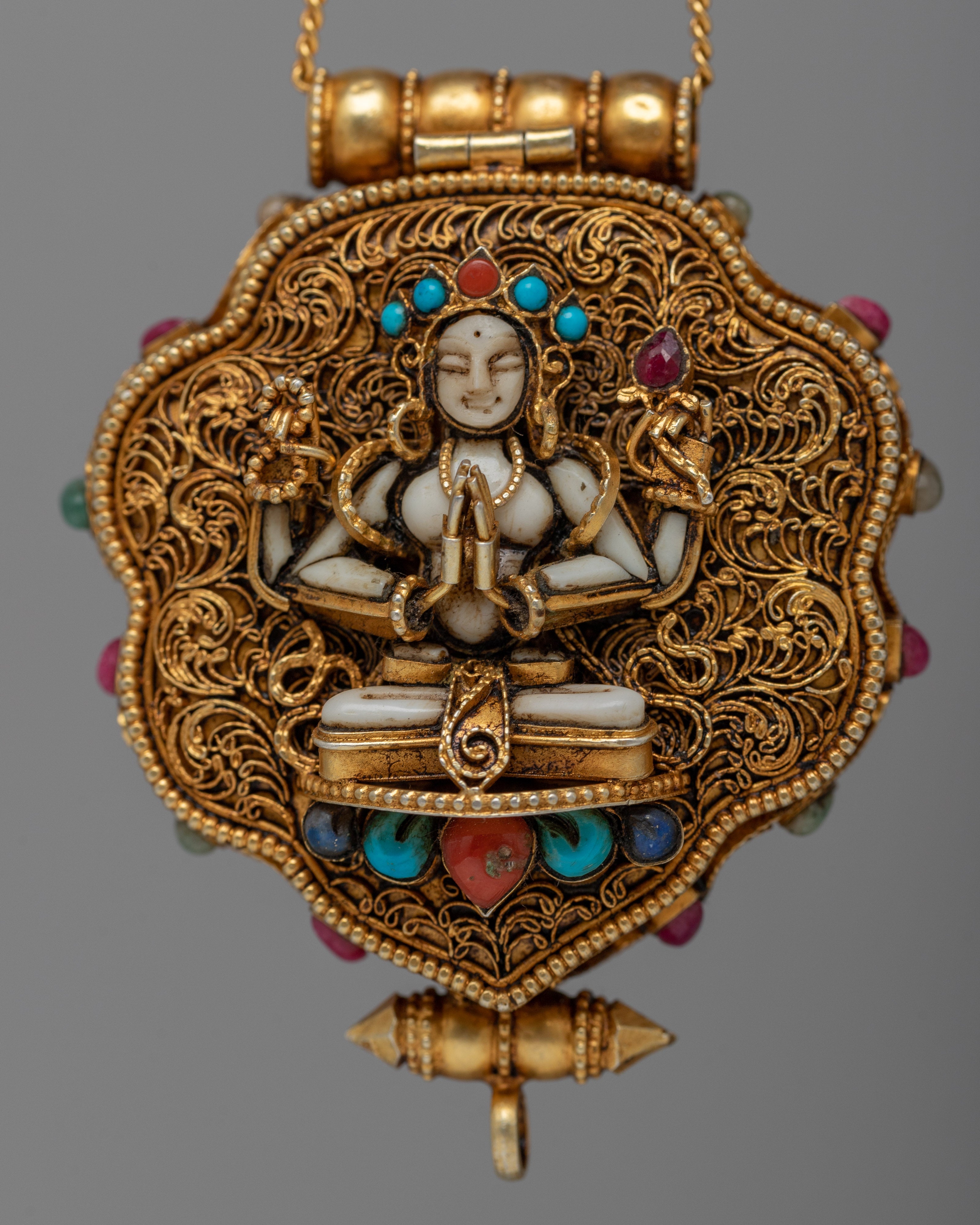 Chenresig Ghau Box Locket | Harnessing Sacred Chants for Spiritual Protection