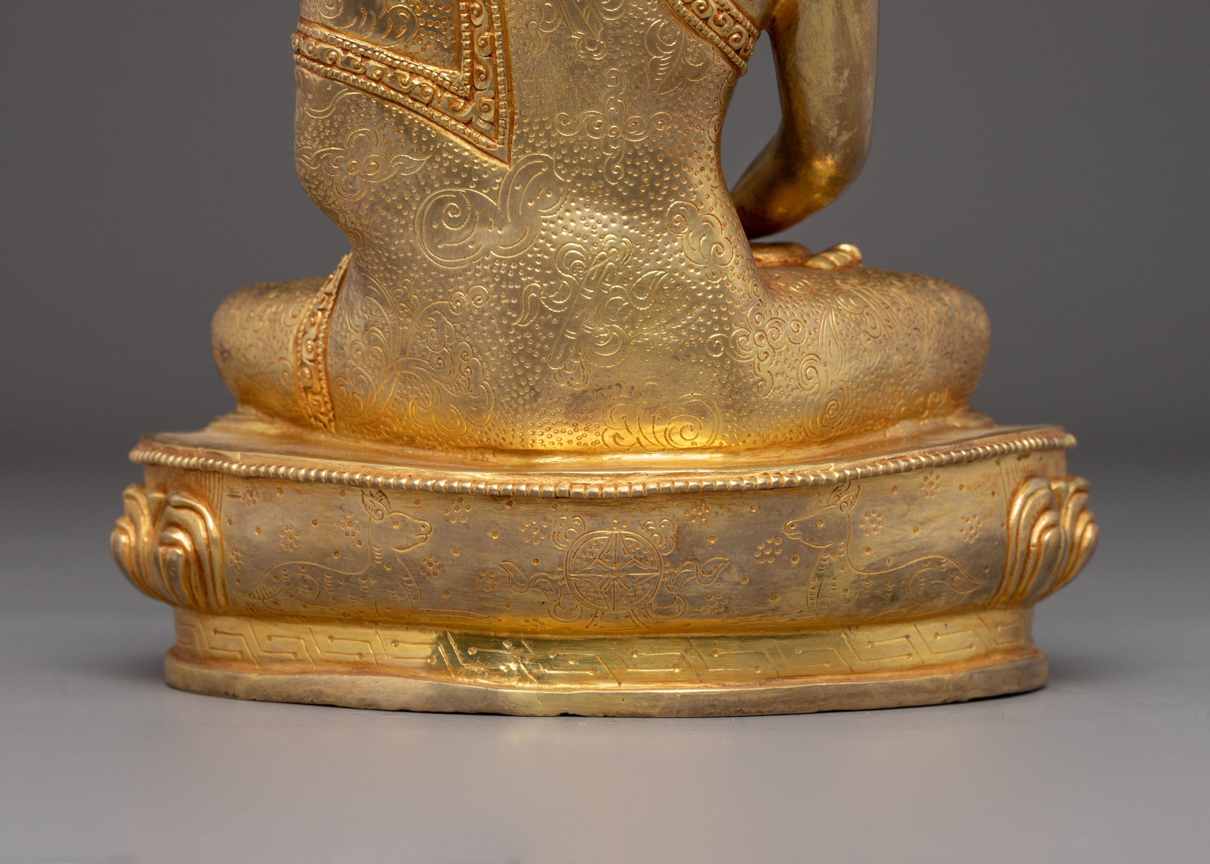 Serene Amitabha Buddha Sculpture | Emblem of Infinite Light