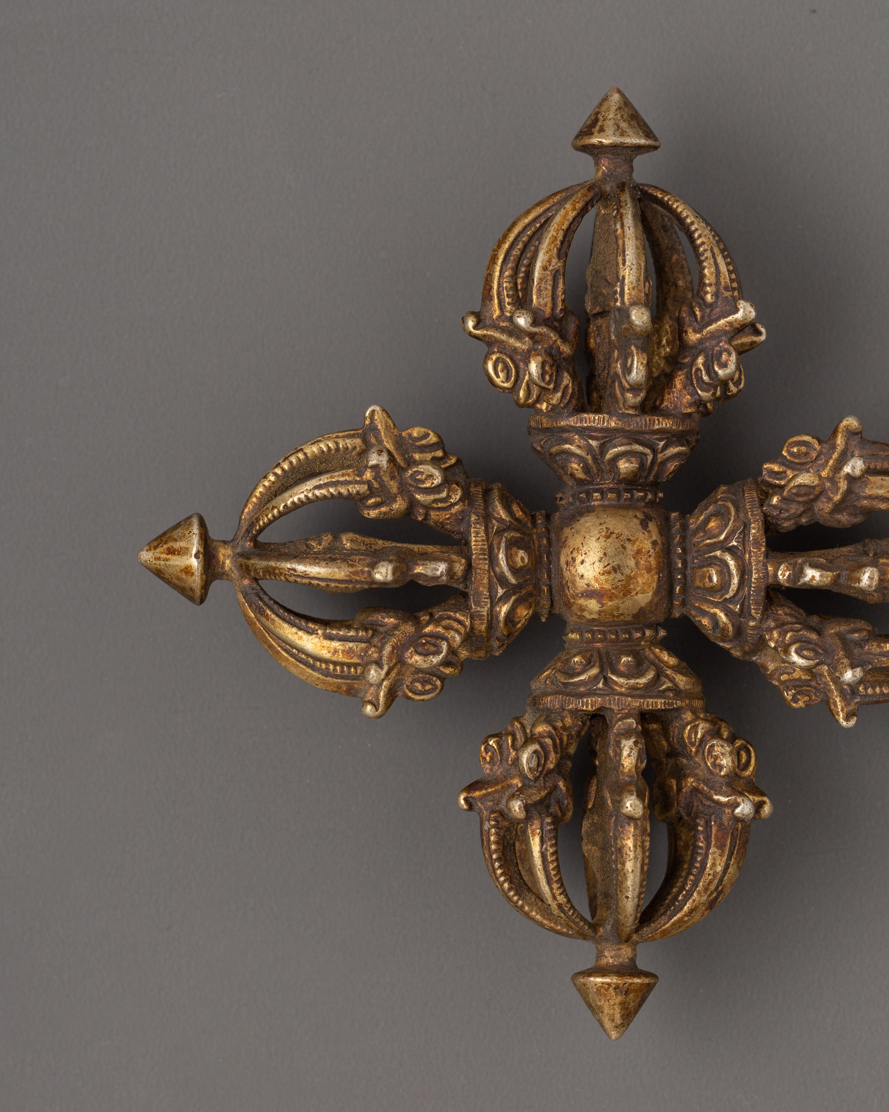 Bishwo Vajra Chakra Tool | Copper Tibetan Spiritual Ritual Artifact
