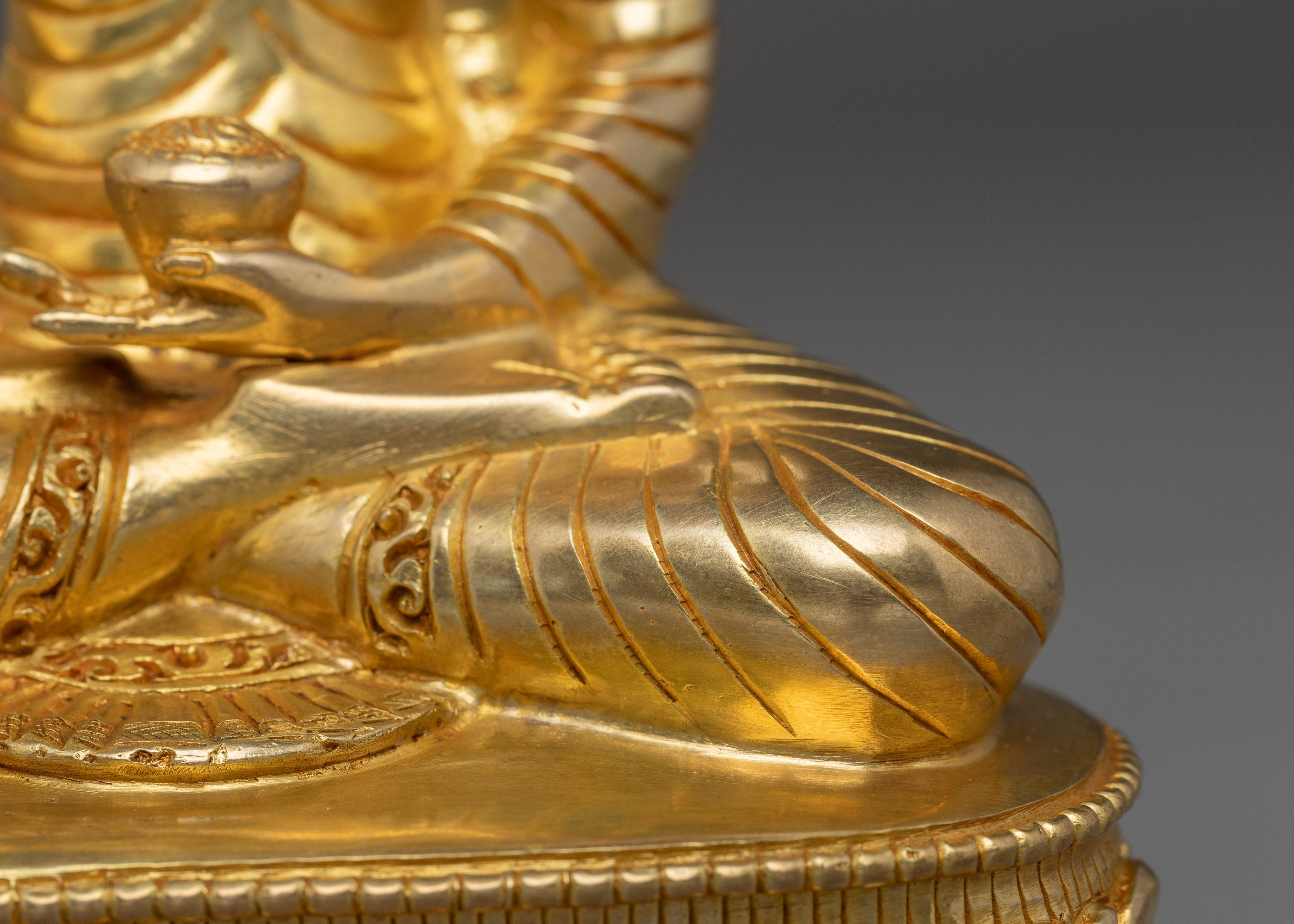 Gautama Buddha Statue: Sage of the Shakya Clan