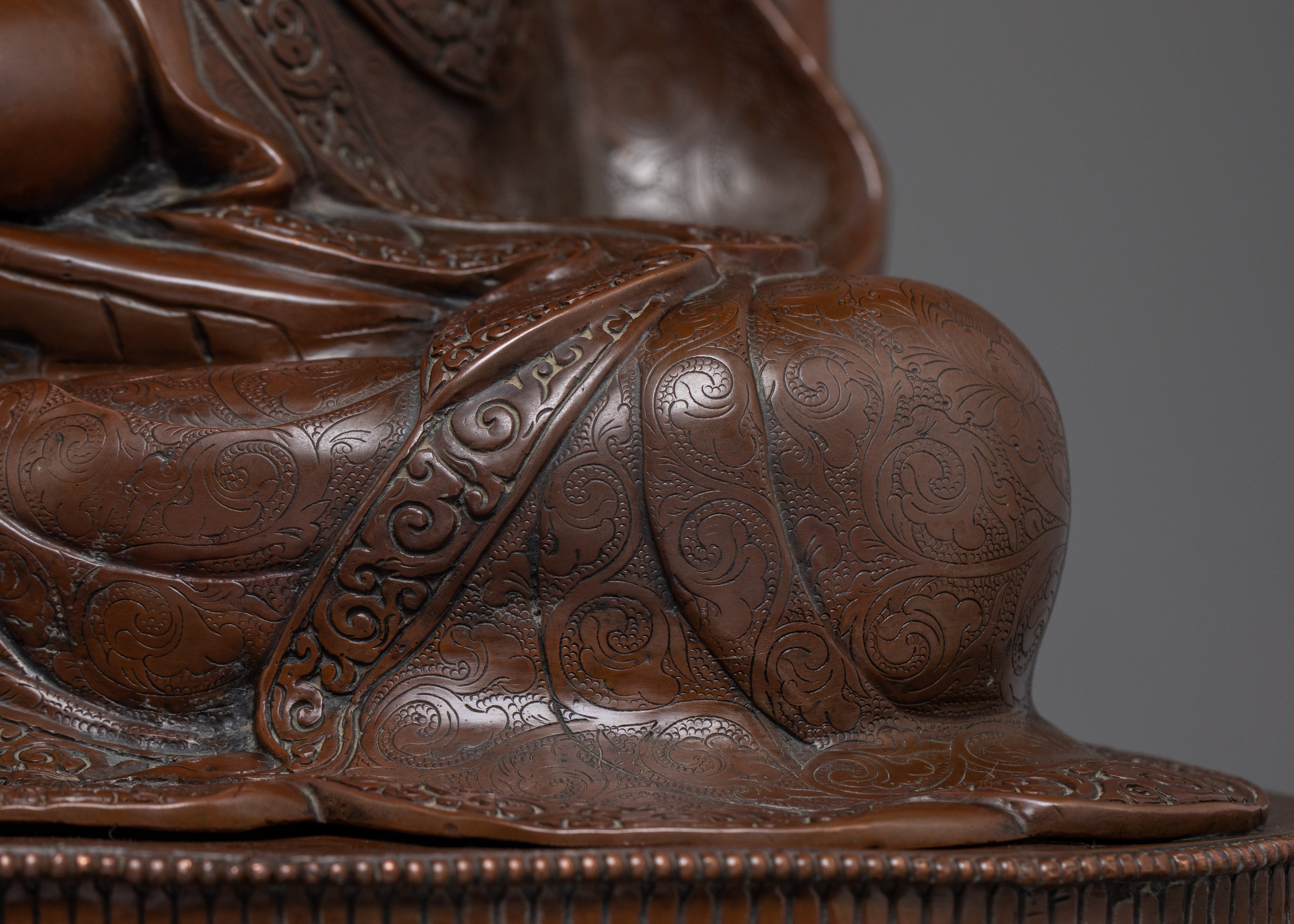 Sculpture of The Tantric master Guru Rinpoche | The Lotus-Born Master