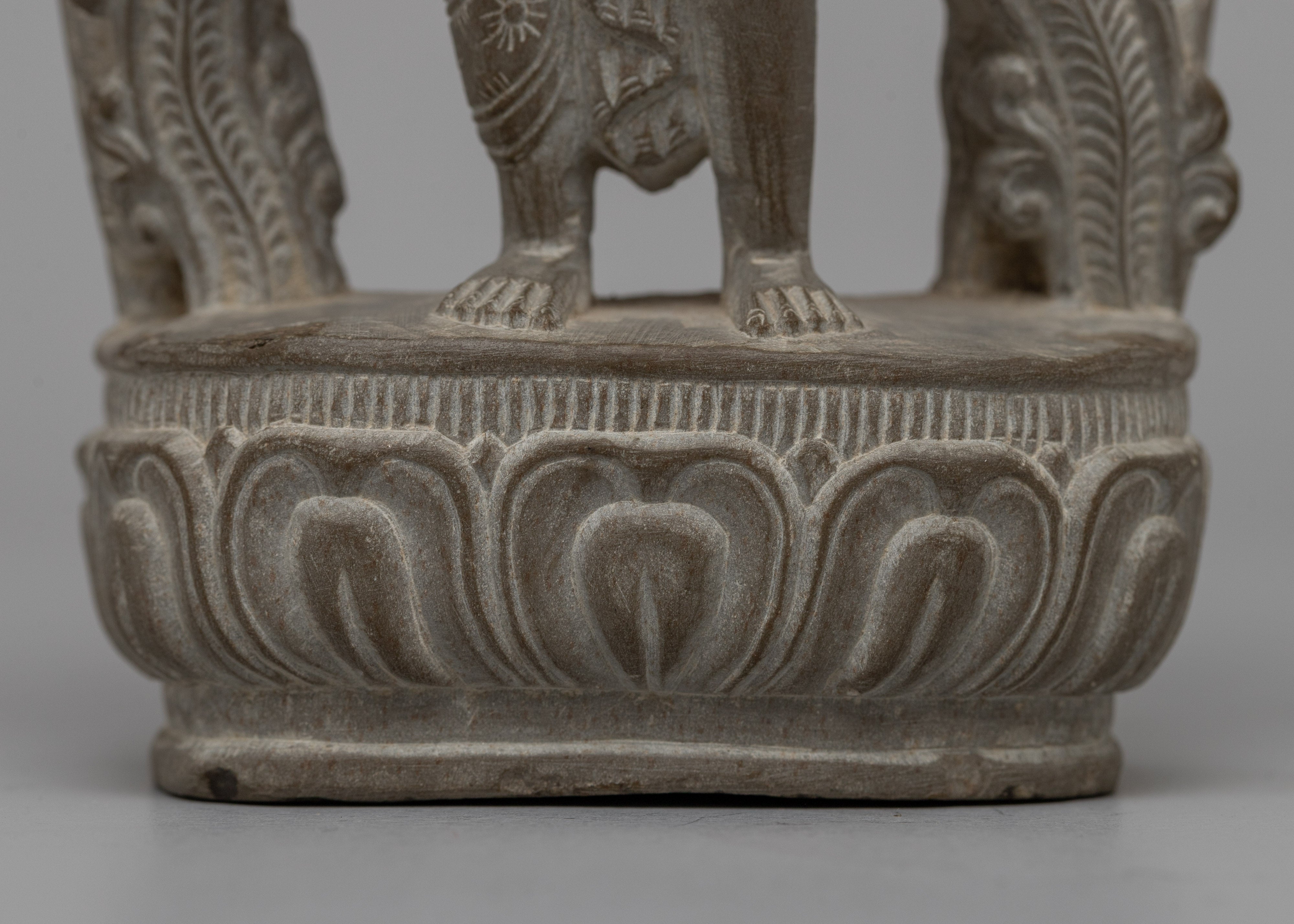 Chenrezig Stone Statue | Symbol of Infinite Love and Spiritual Guidance