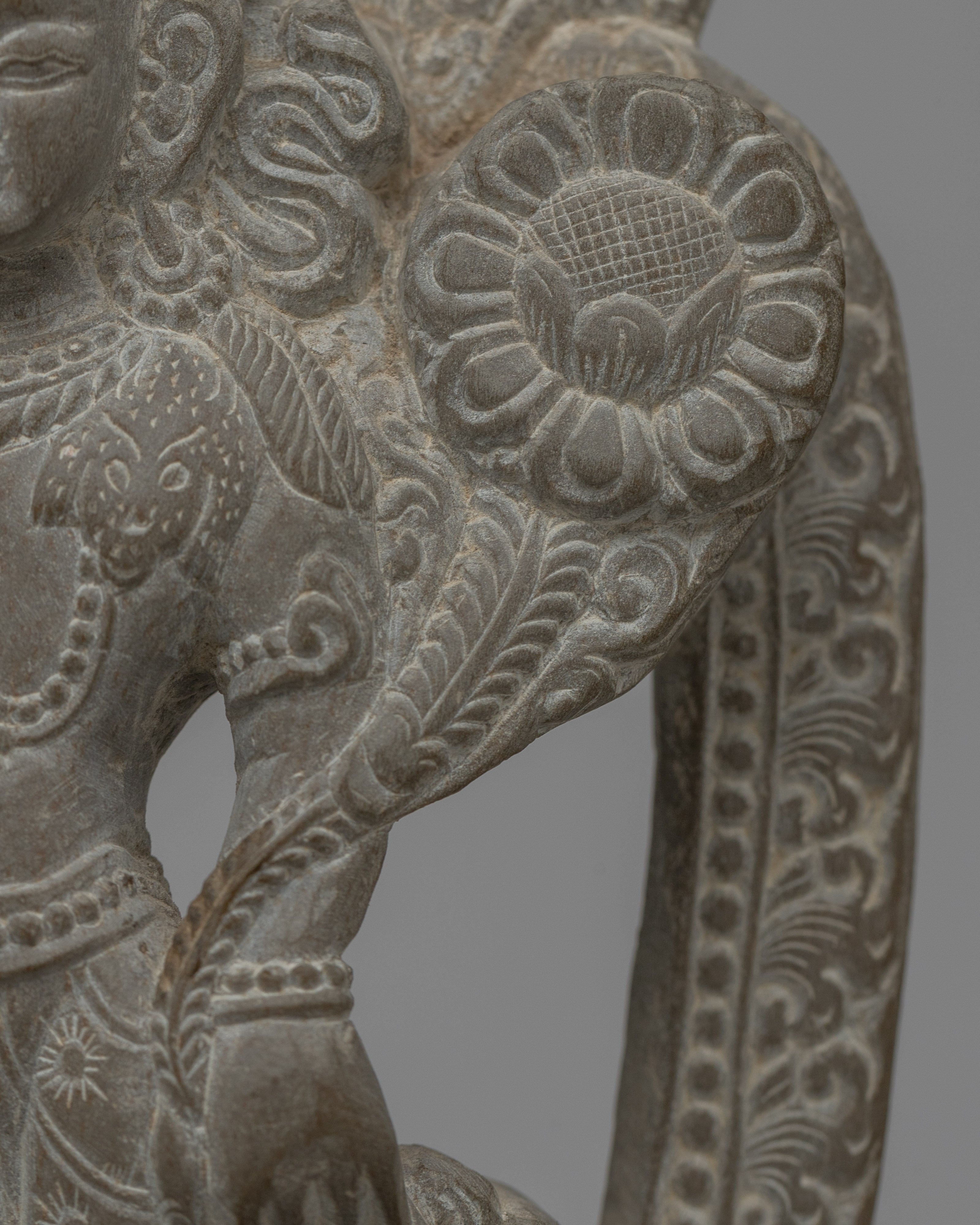 Chenrezig Stone Statue | Symbol of Infinite Love and Spiritual Guidance