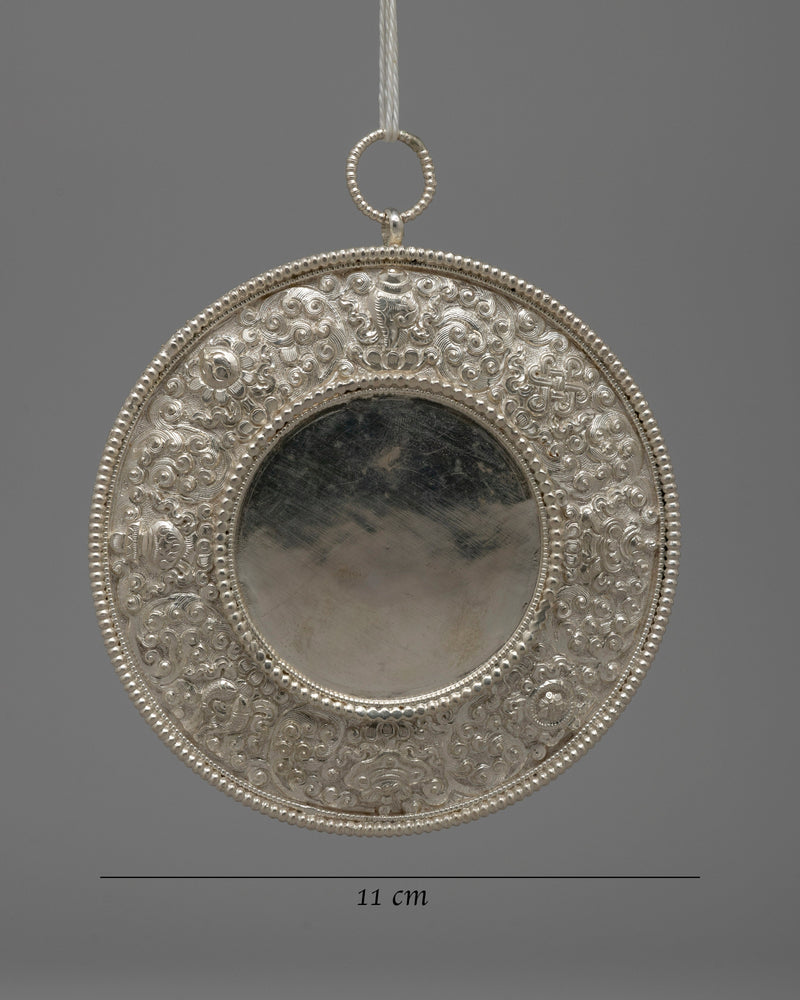 Round Silver Mirror | Timeless Elegance and Reflective Beauty for Your Space