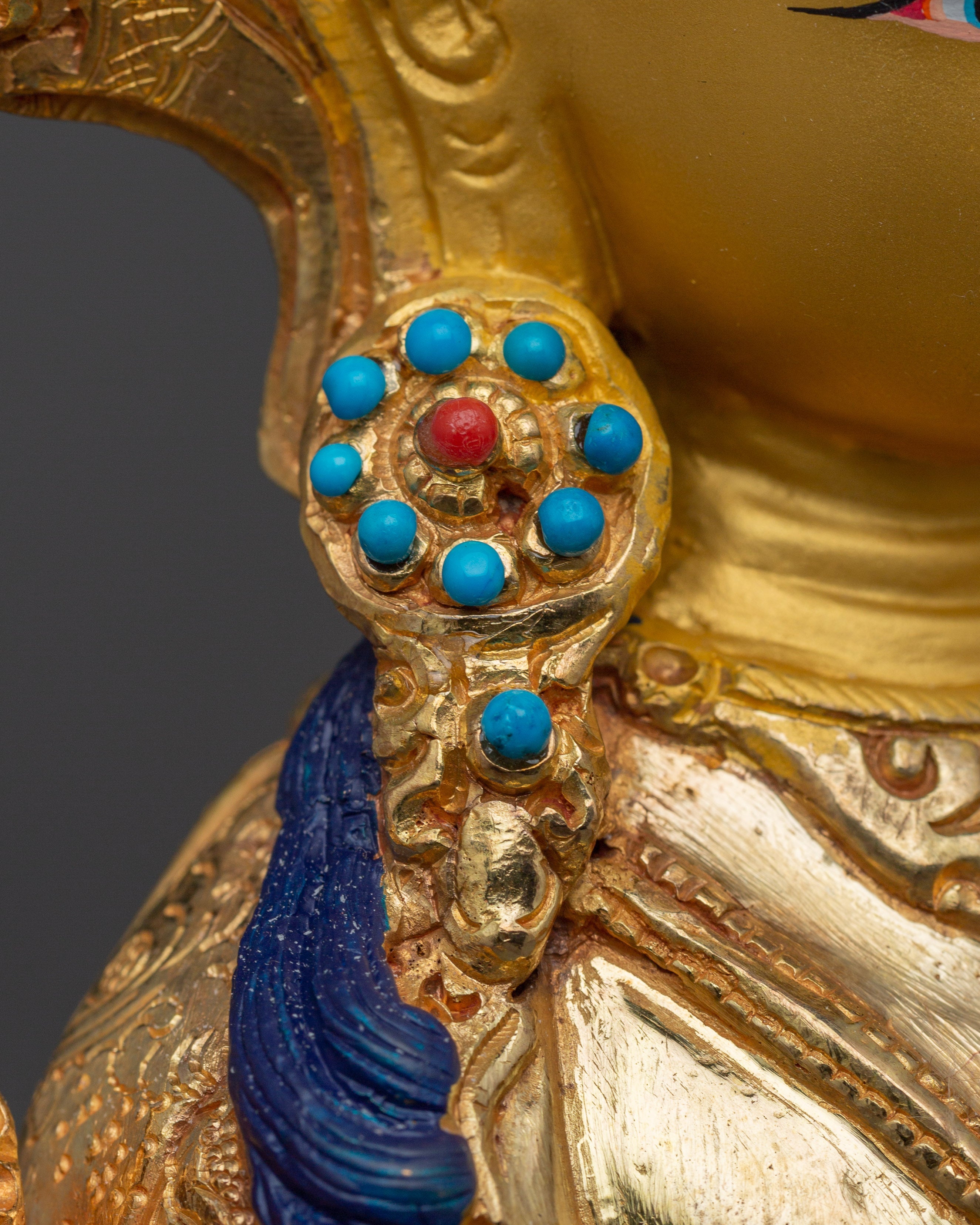 Avalokiteshvara - Bodhisattva of Compassion | Noble Chenrezig Statue