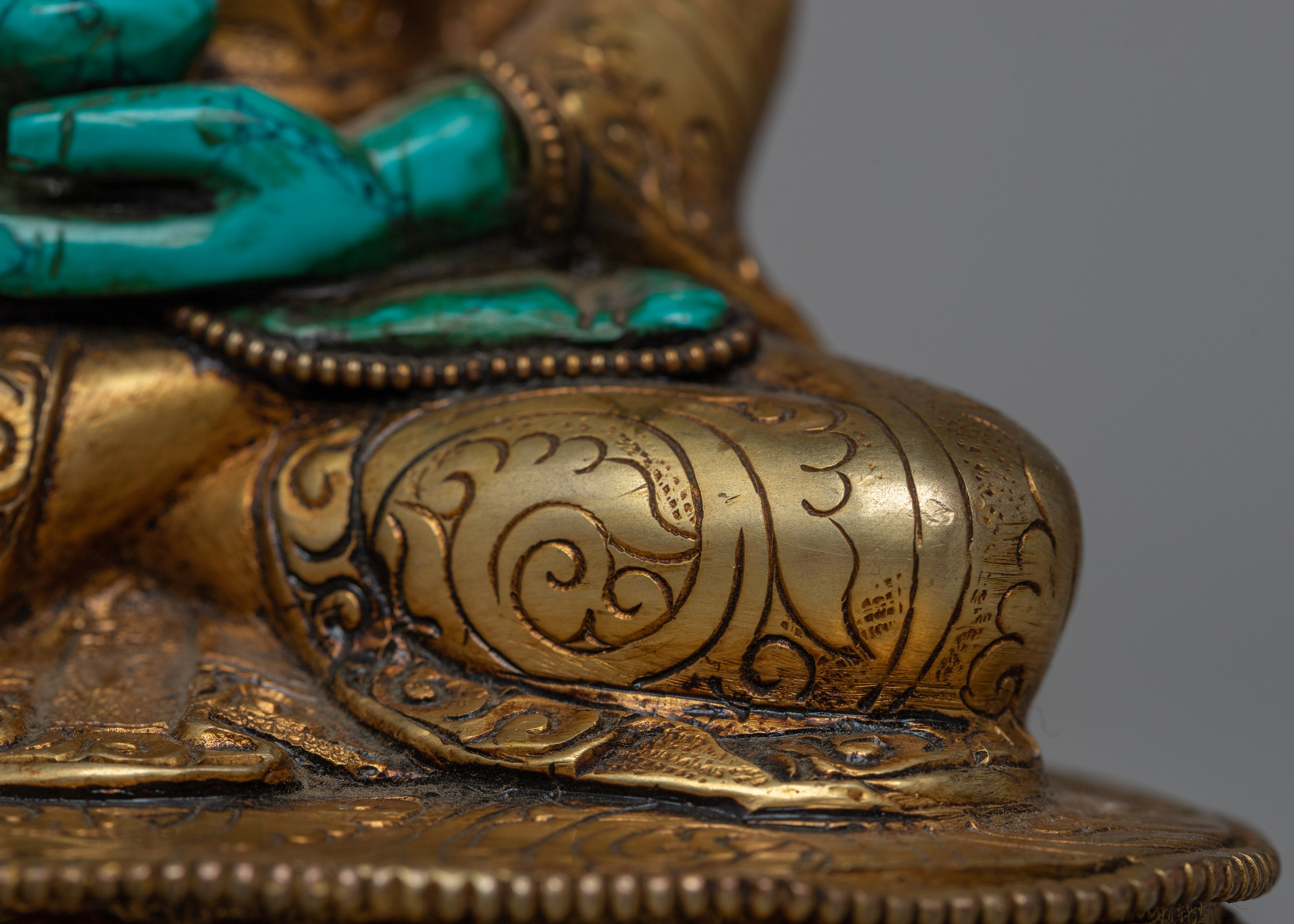 Turuquoise Shakyamuni Buddha Statue | Symbolizing Spiritual Serenity and Wisdom