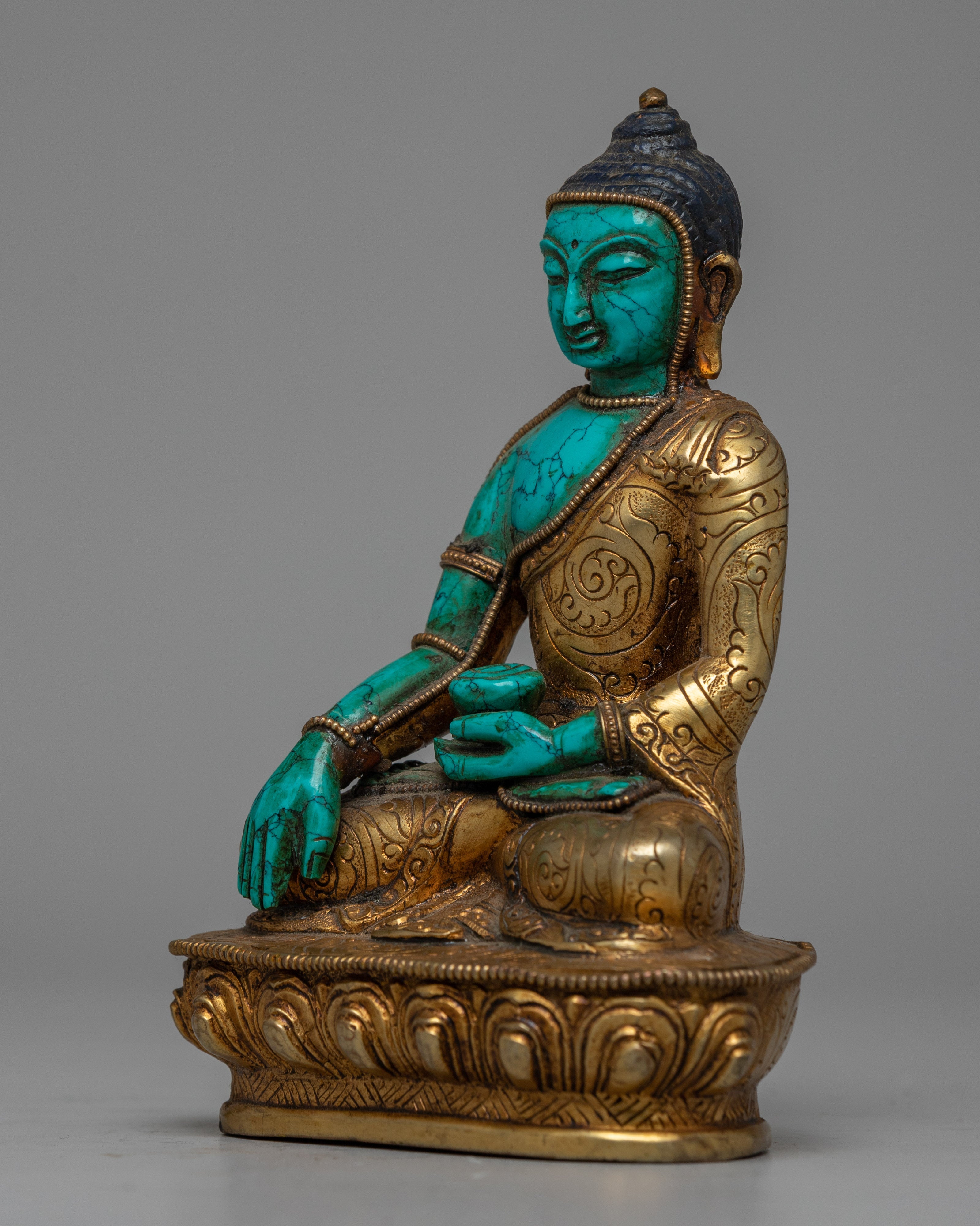Turuquoise Shakyamuni Buddha Statue | Symbolizing Spiritual Serenity and Wisdom