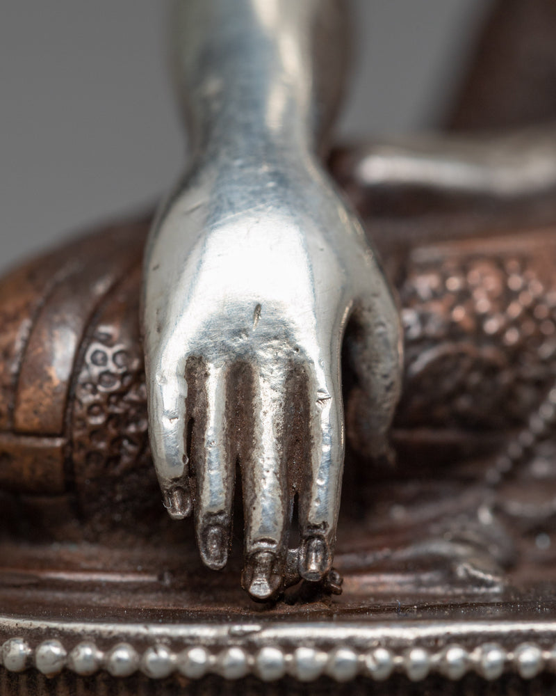 Lord Machine Made Shakyamuni Buddha Statue with Oxidized Copper and Silver Plated