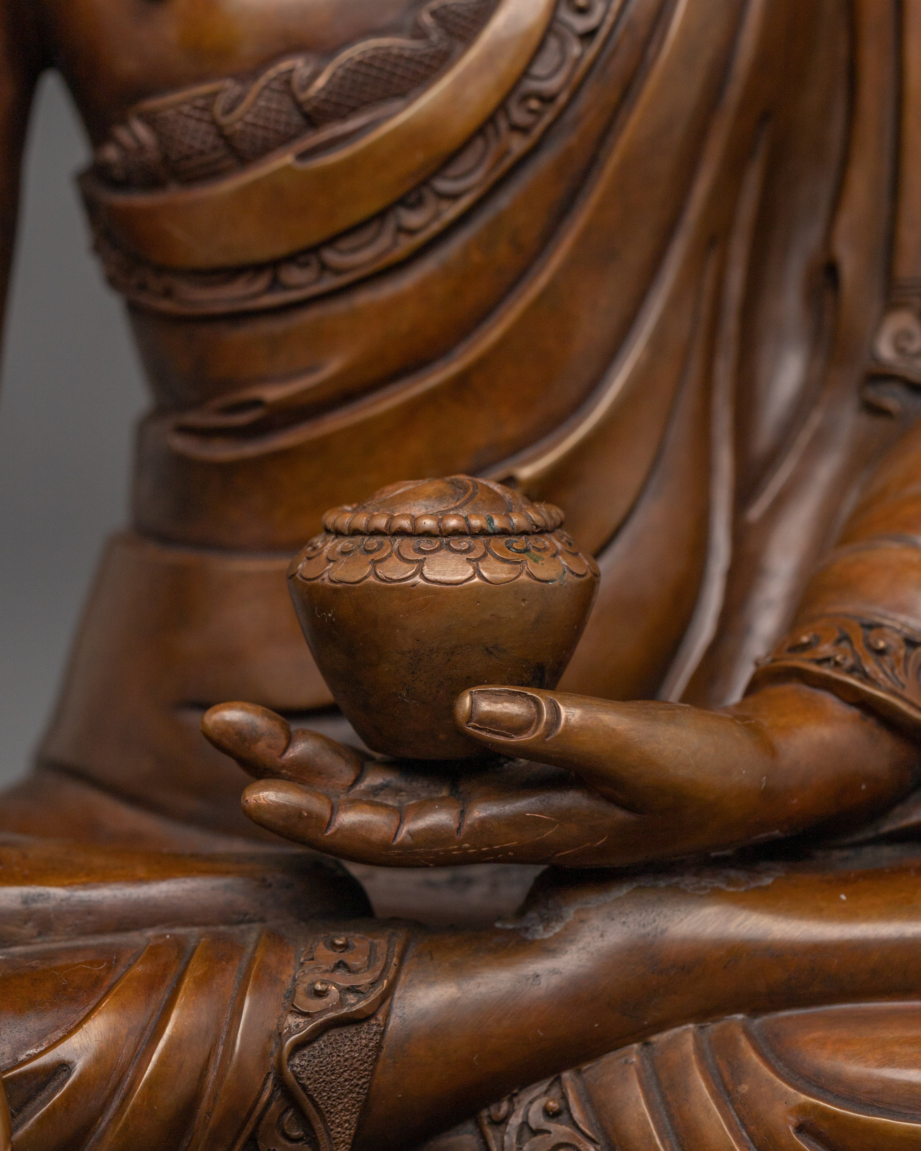 Shakyamuni Buddha Peaceful Artwork | Gautama Buddha Statue