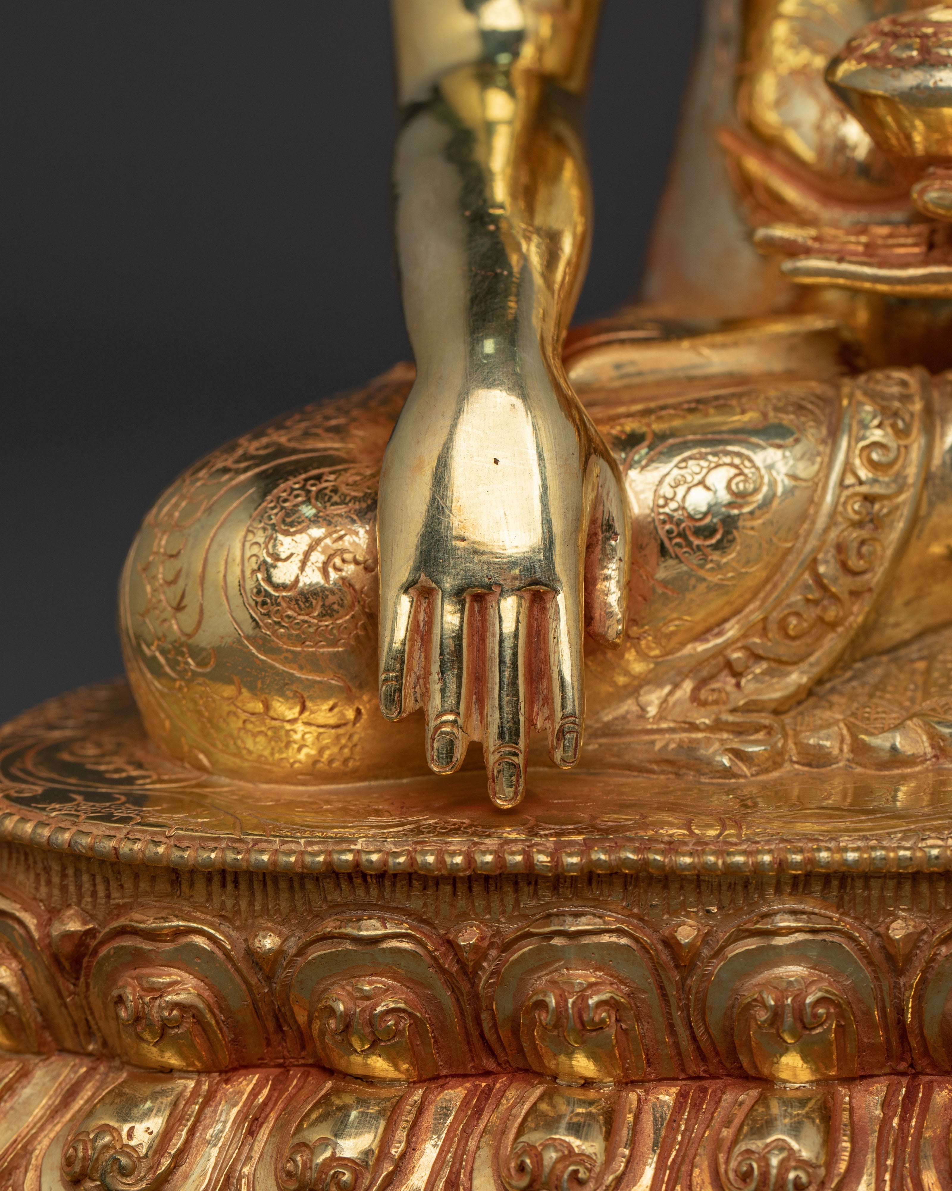 Traditional Handcrafted Shakyamuni Buddha Figurine | Spiritual Home Decor