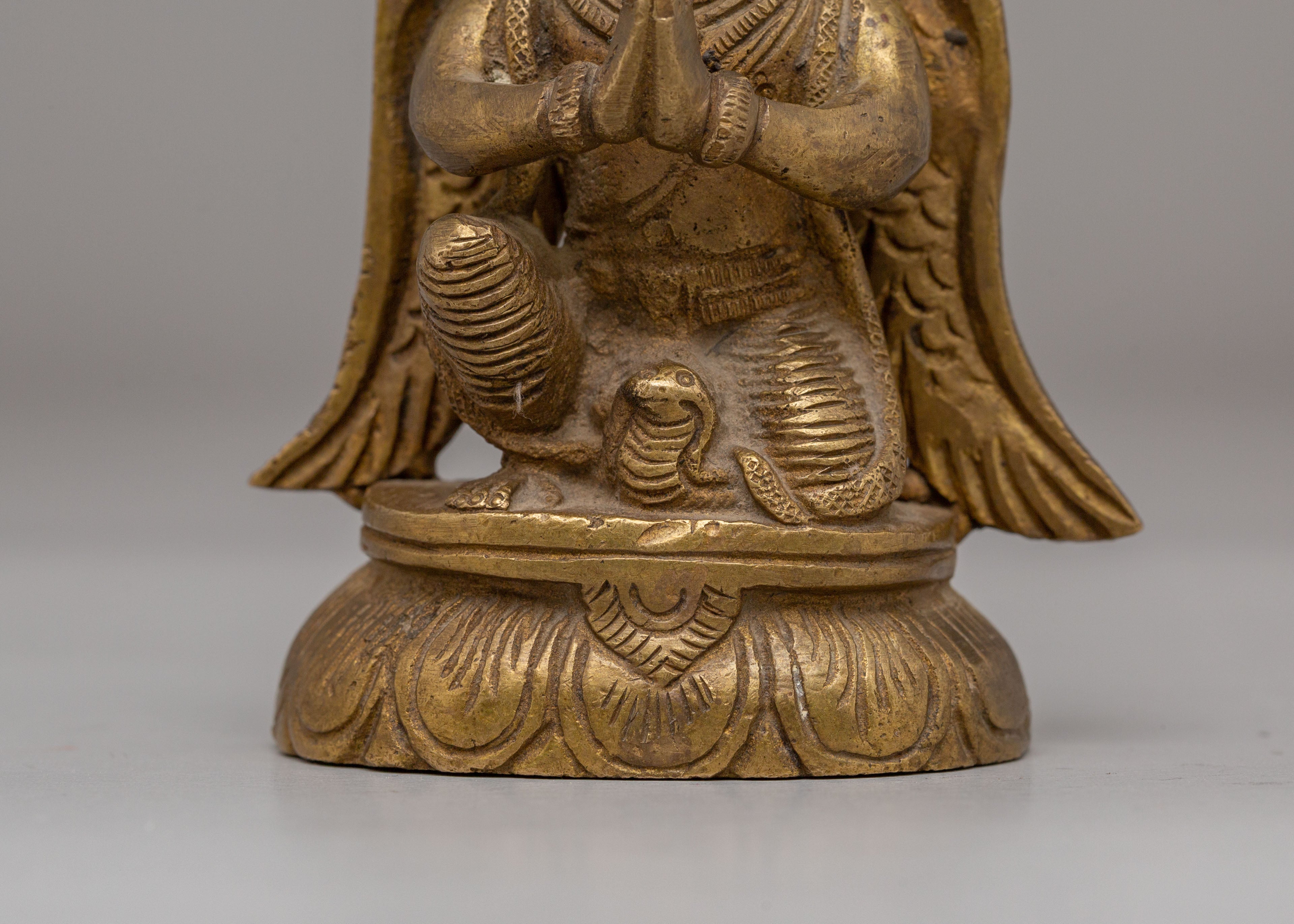 Traditional Garuda Deity Sculpture | Symbol of Power and Protection