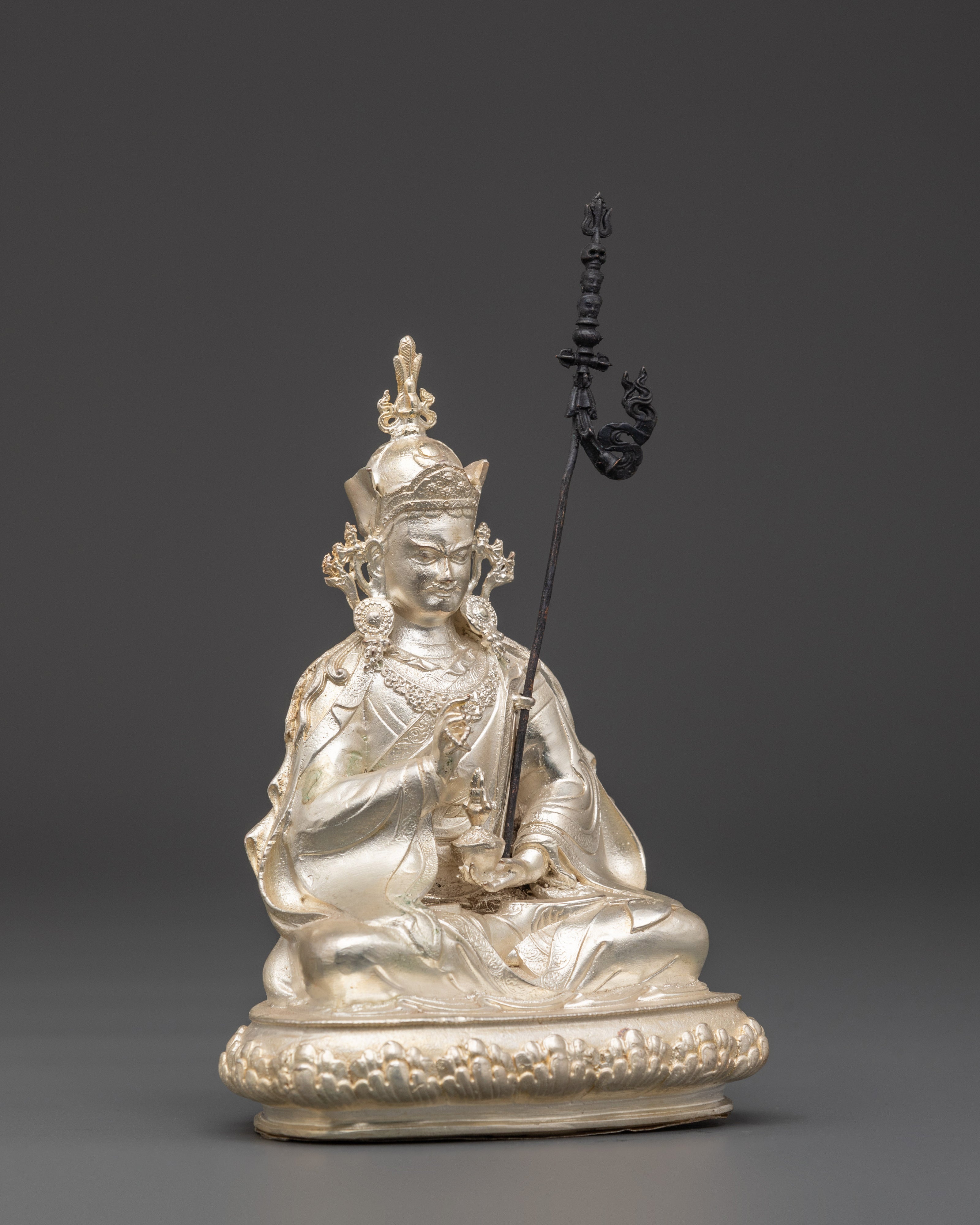 Handmade Guru Tsokye Dorje Statue | Peaceful Form of Guru Rinpoche