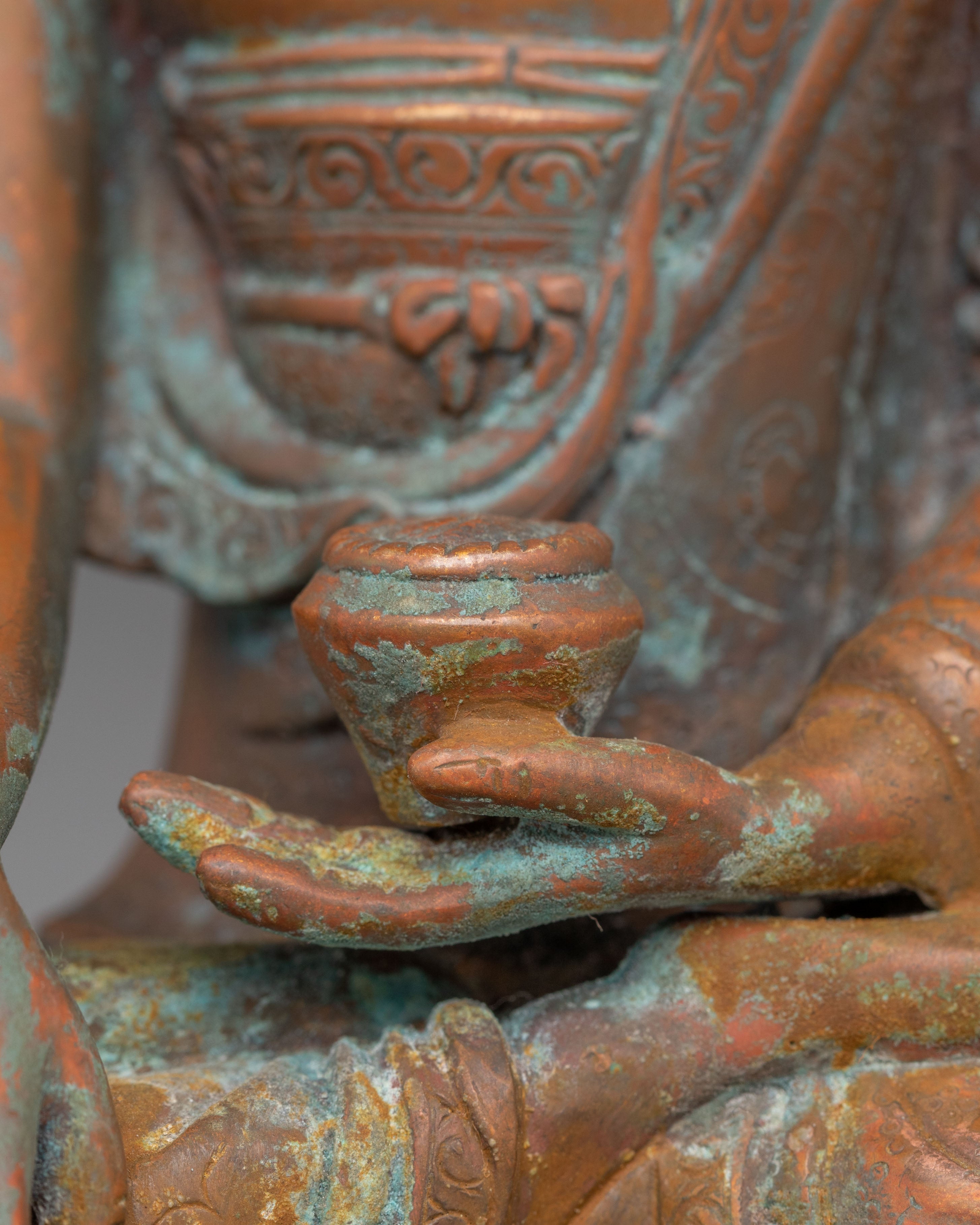 Buddhist Artwork of Shakyamuni Buddha | Peaceful Deity