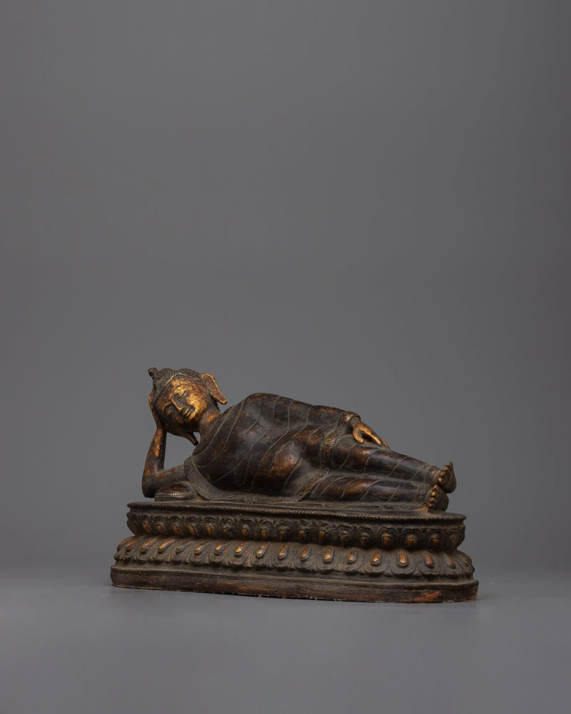 Buddha Statue Sleeping | Serene Representation of Buddha in Restful Meditation