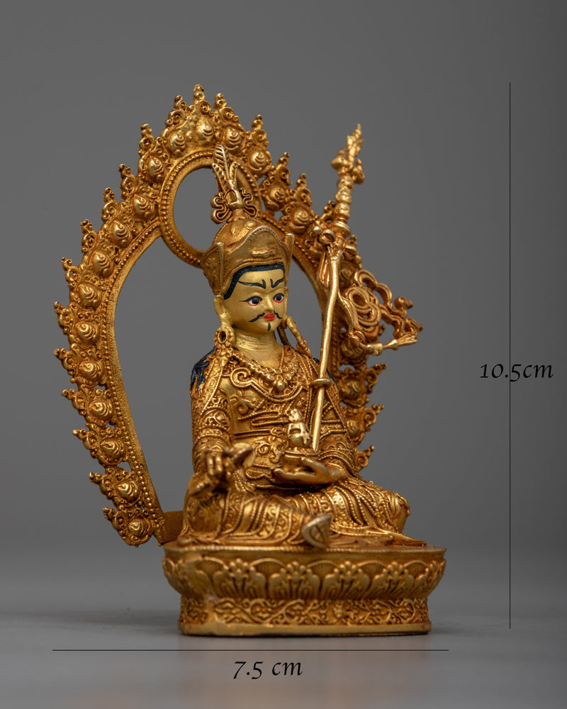 Machine-Made Guru Rinpoche Statue | Precision Craftsmanship for Spiritual Reverenc