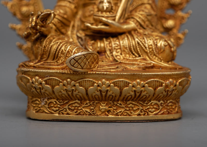 Machine-Made Guru Rinpoche Statue | Precision Craftsmanship for Spiritual Reverenc