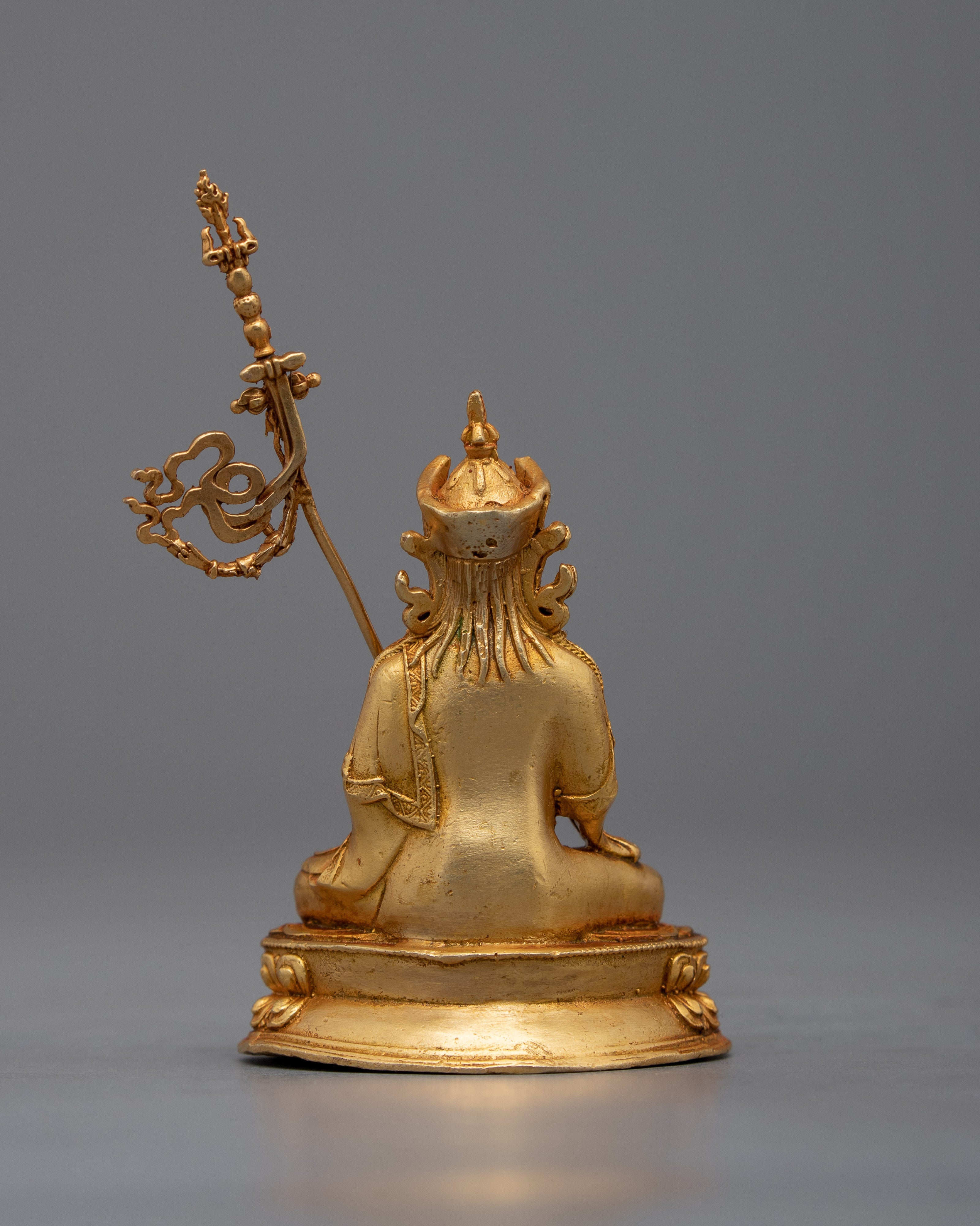 Machine Made Statue Of Guru Rinpoche | Graceful Representation of Divine Wisdom