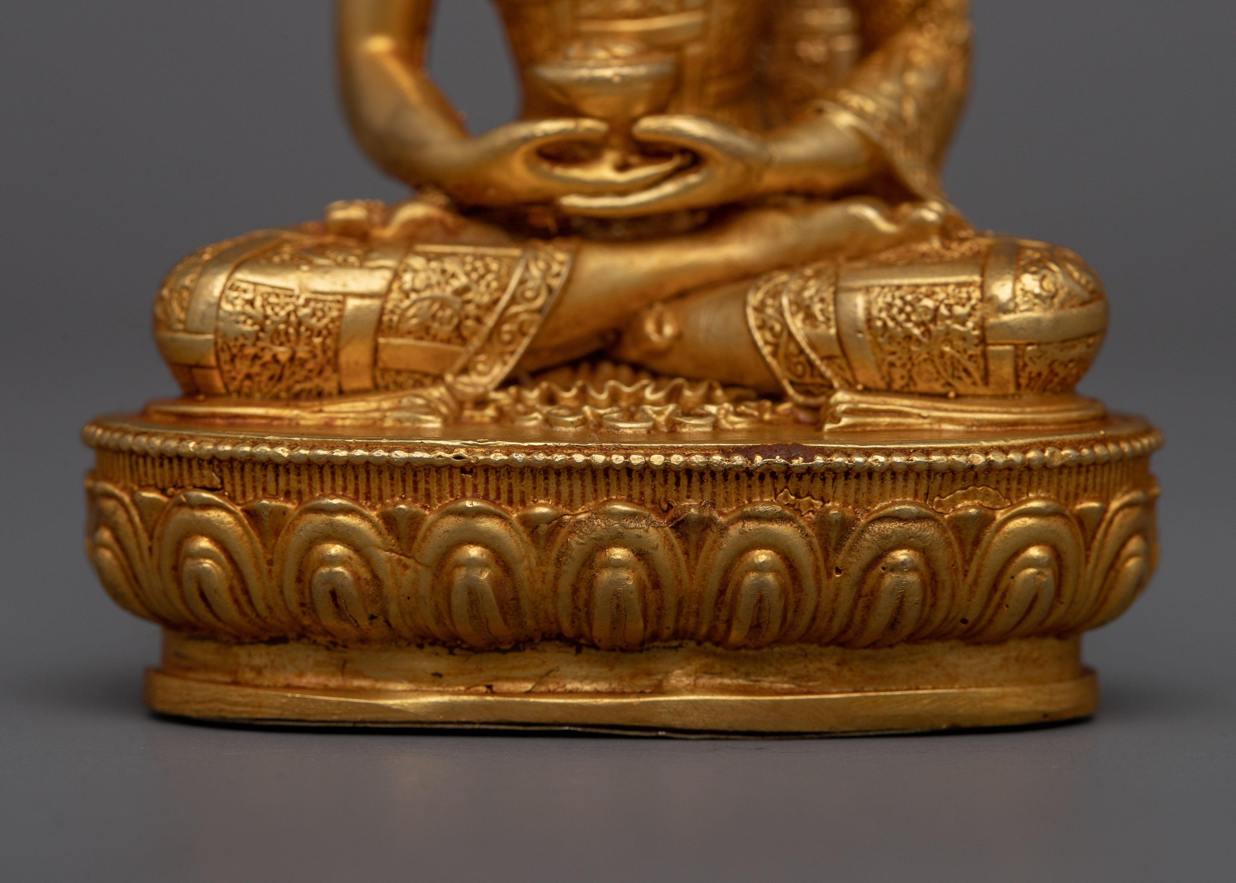 Machine Molded Amitabha Buddha Statue | Effortless Precision in Divine Representatio