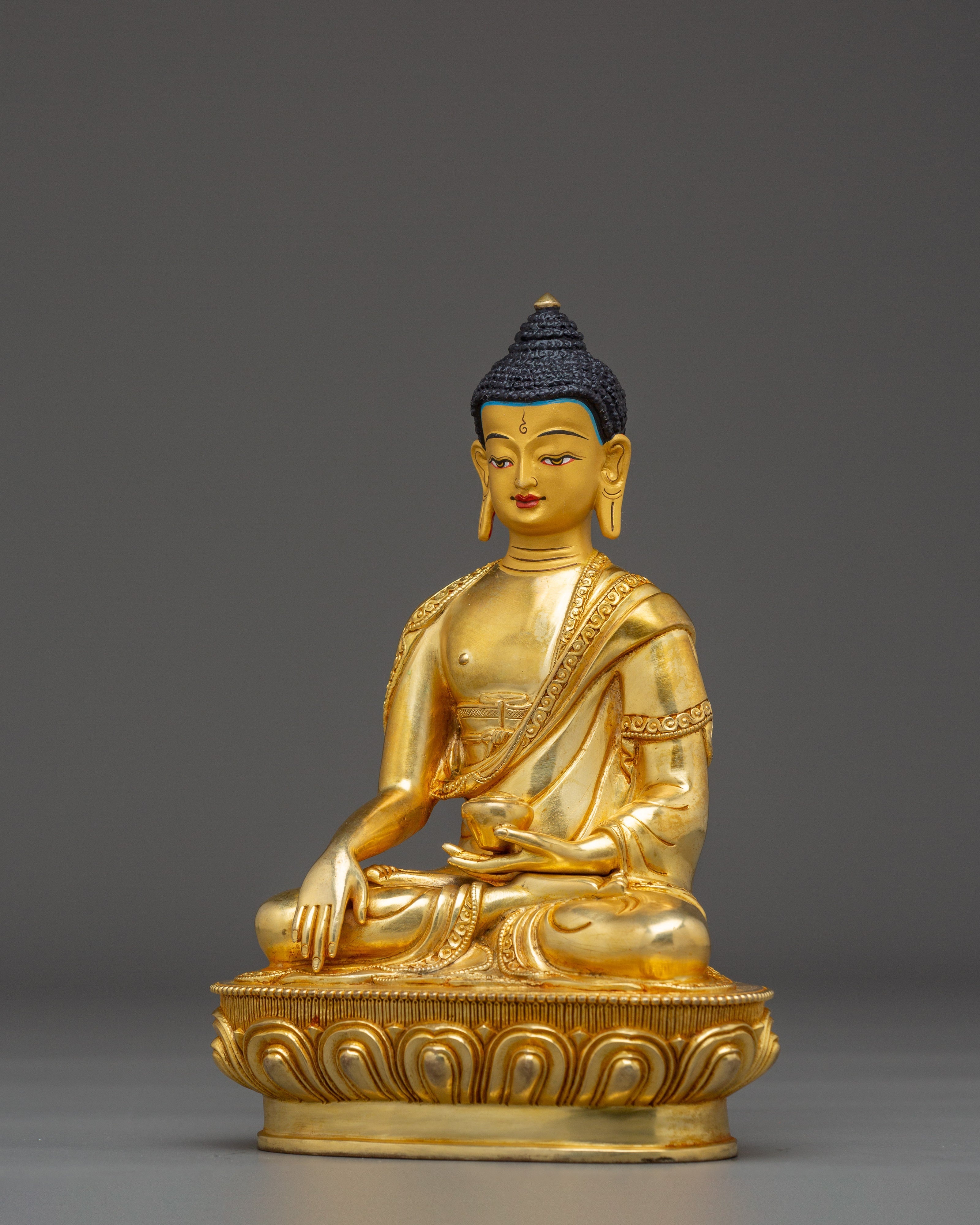Golden Shakyamuni Buddha Sculpture | Historical Buddha