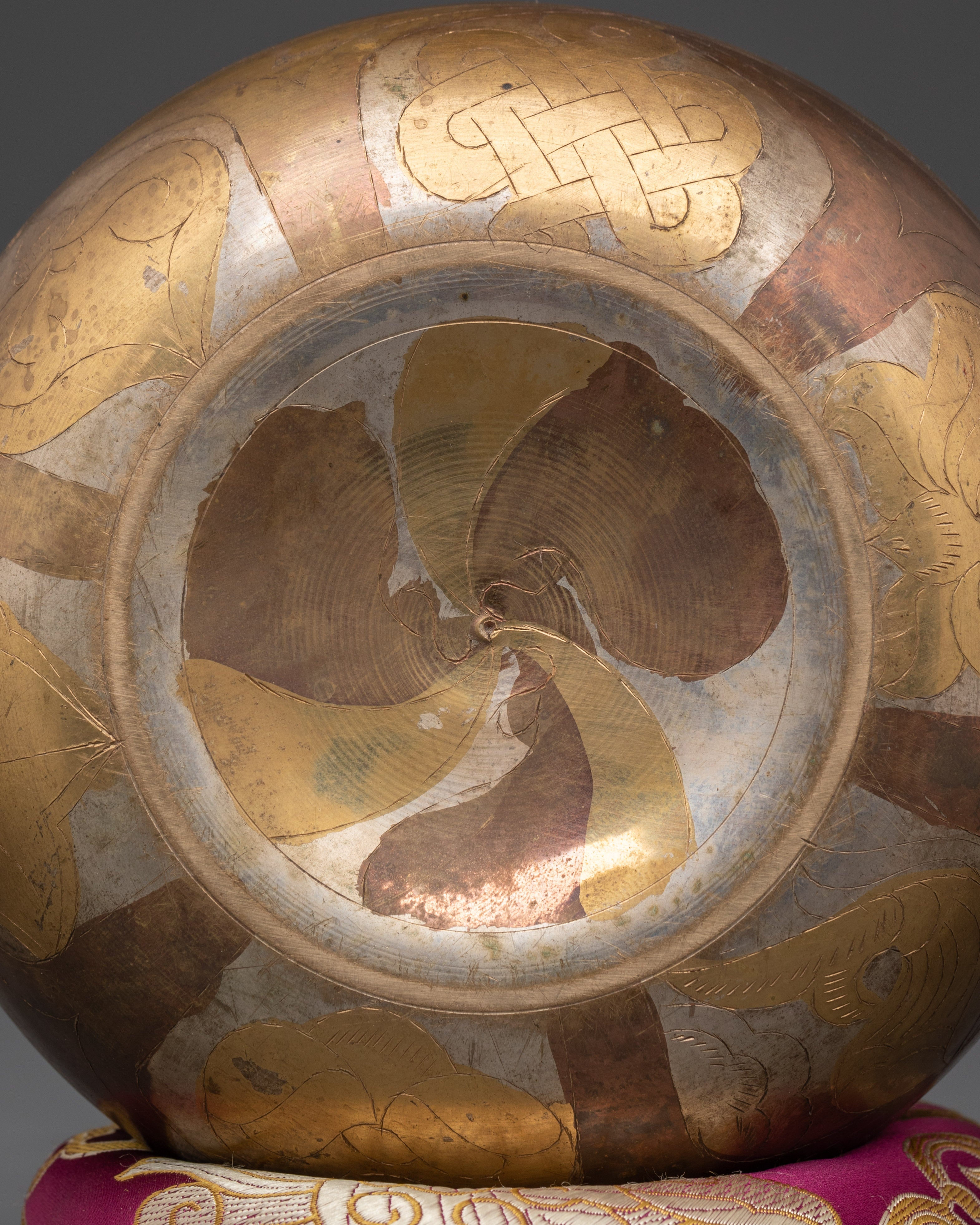 Sacred Relaxation & Mindfulness Singing Bowl | Tibetan Meditation Sound Bowl