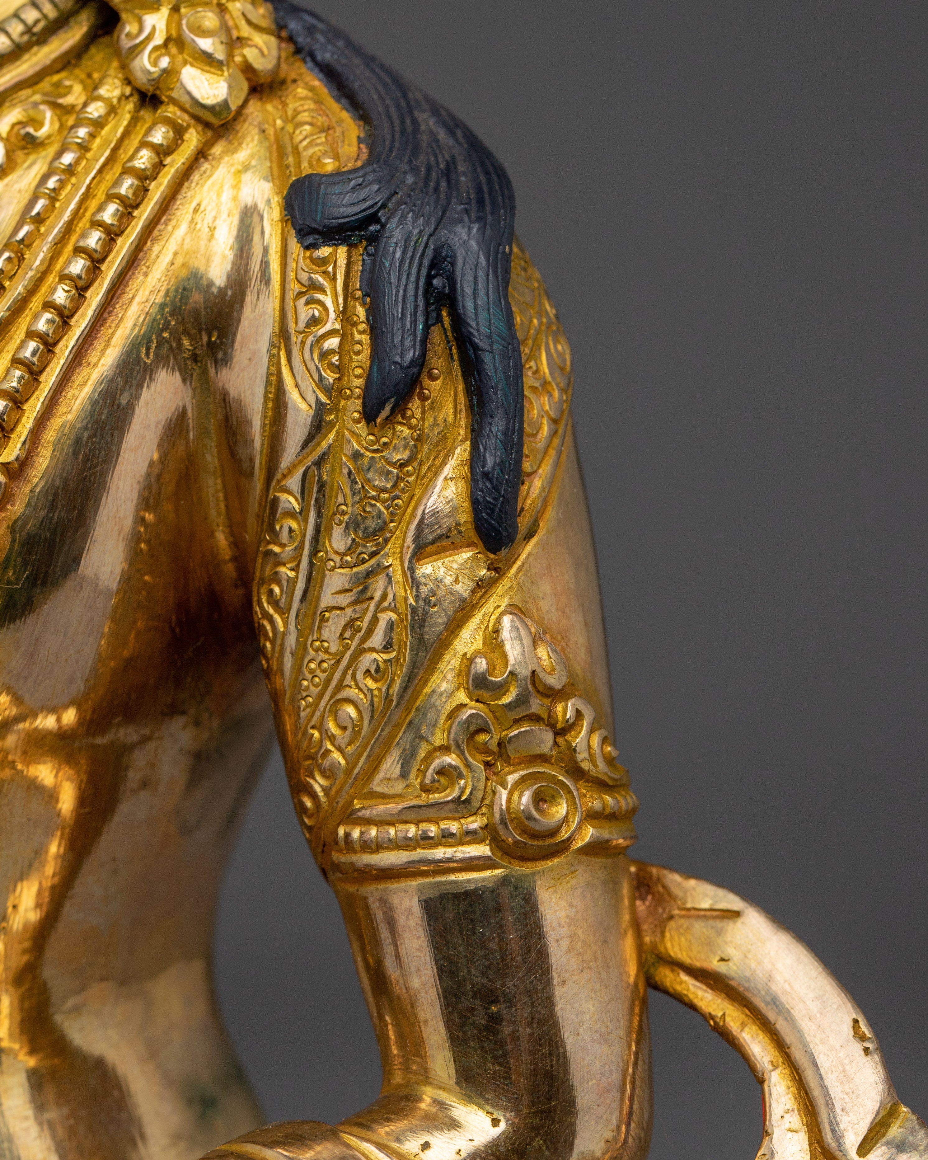 Buddhist Spiritual Icon Mitrugpa Statue | Golden Decor Artwork