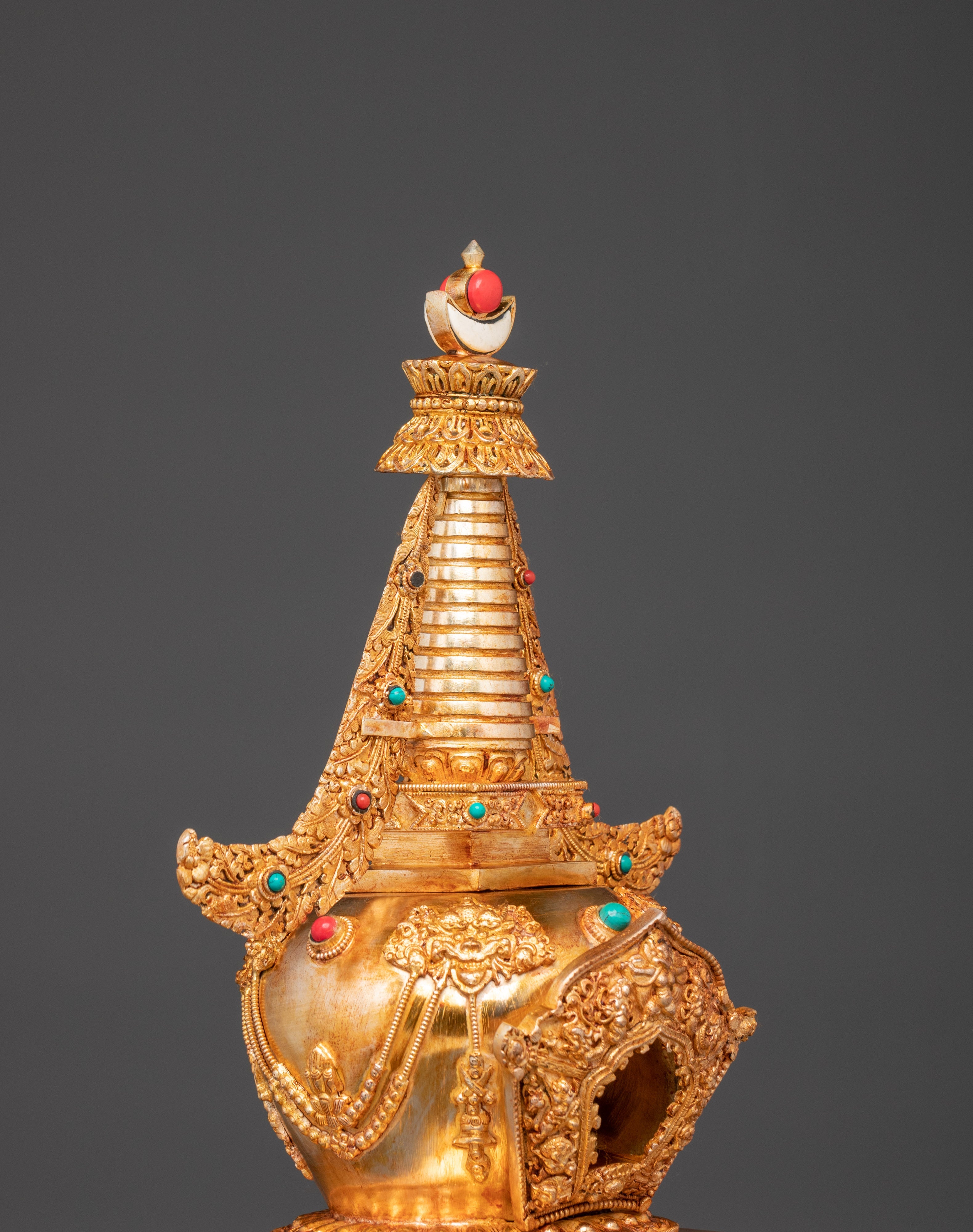 Gold-Plated Traditional Tibetan Stupa | Symbol of Enlightenment & Sacred Blessings