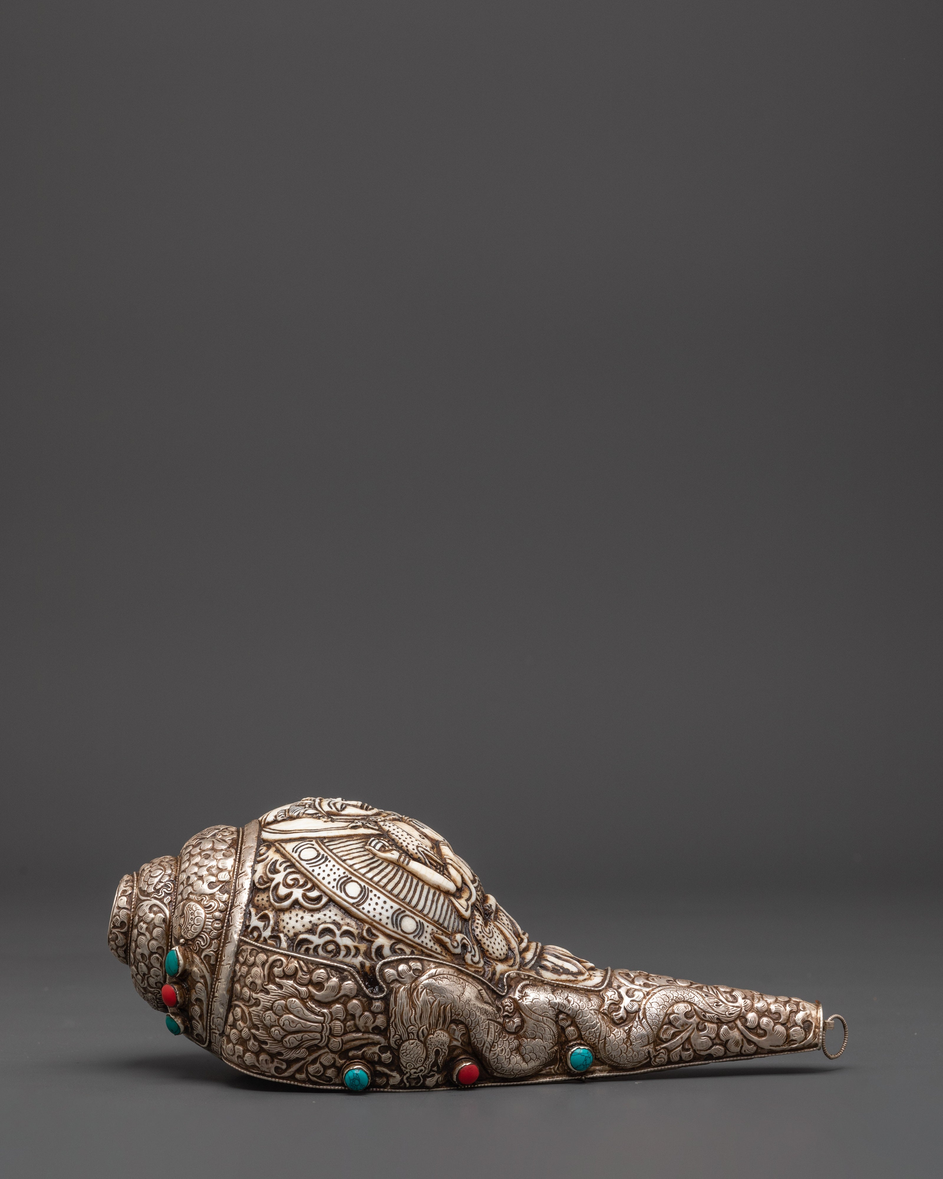 Tibetan Ritual Conch, Sankha for Buddhist Altar | Chenrezig Carved Conch
