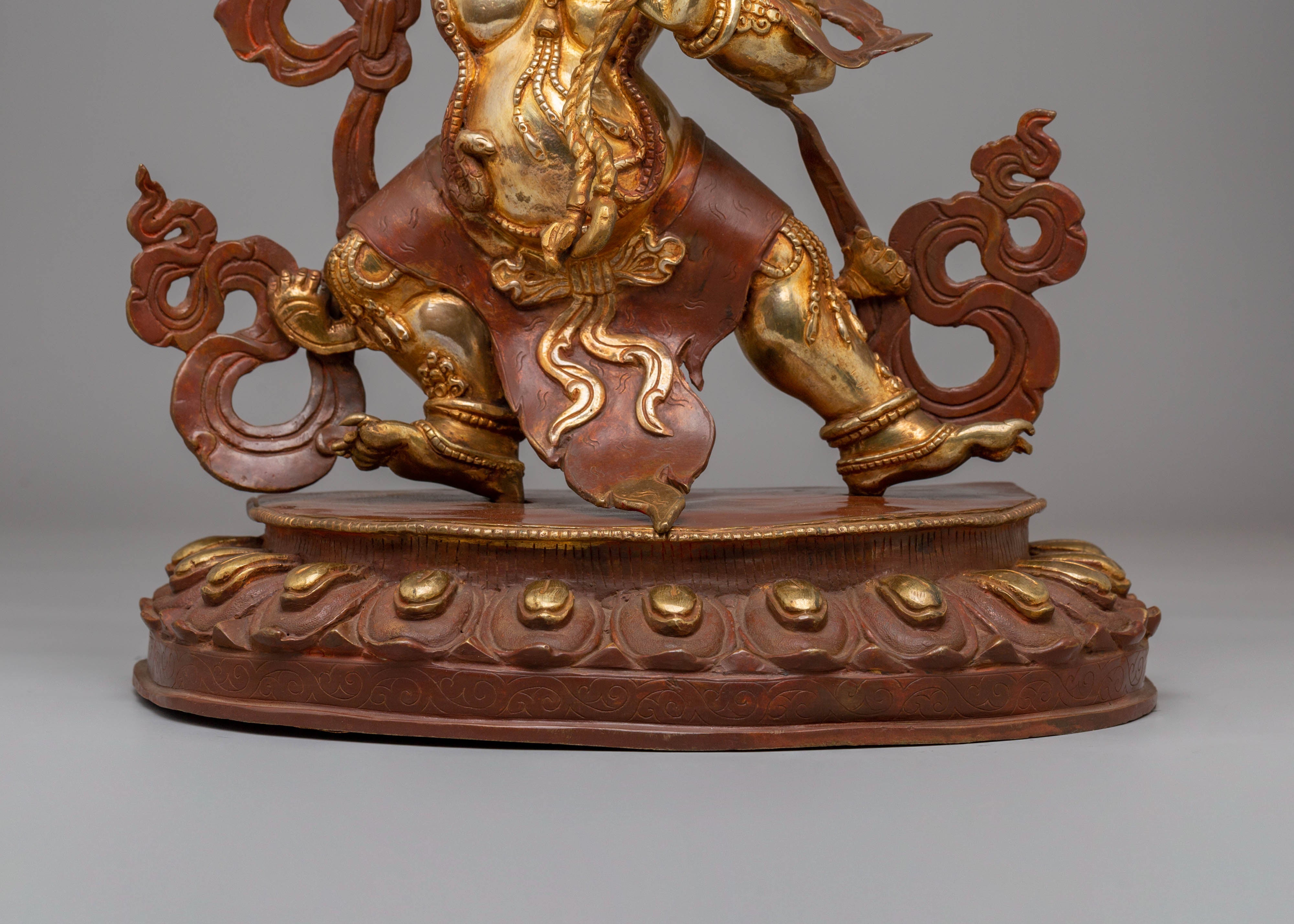 Handcrafted Statue of Vajrapani | Himalayan Art Work