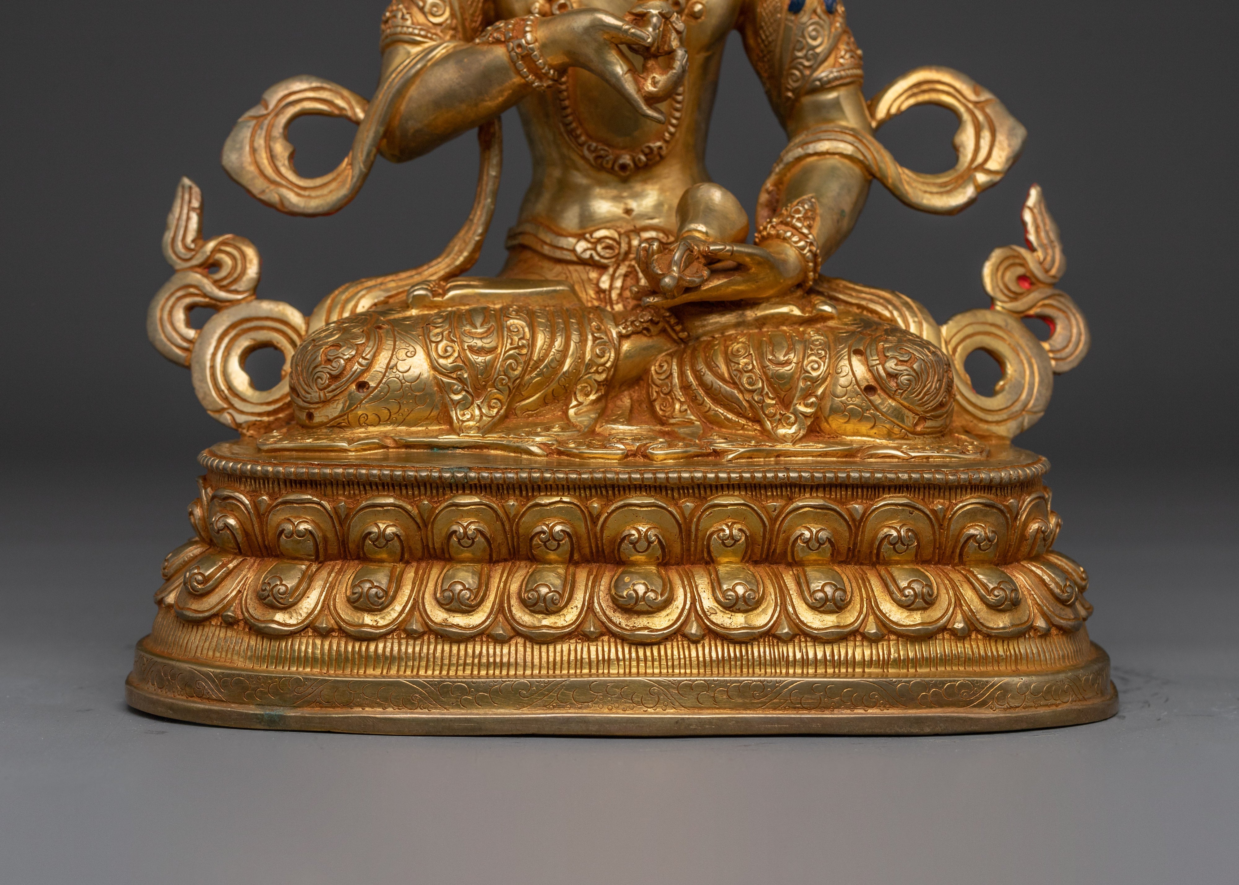Buddhist Deity of Purification Vajrasattva | Embodiment of Clarity and Peace