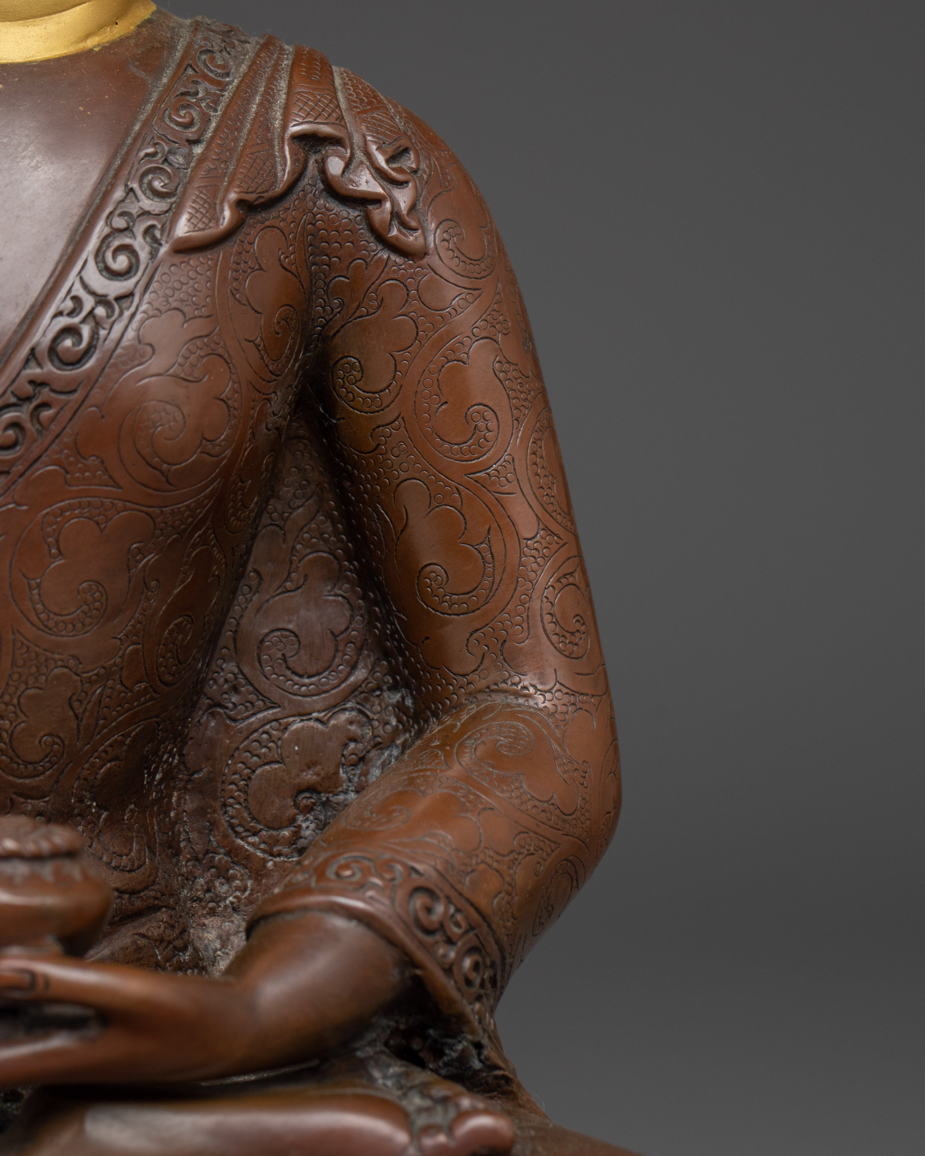 Oxidized Peaceful Gautama Buddha Statue | Shakyamuni Buddha Artwork