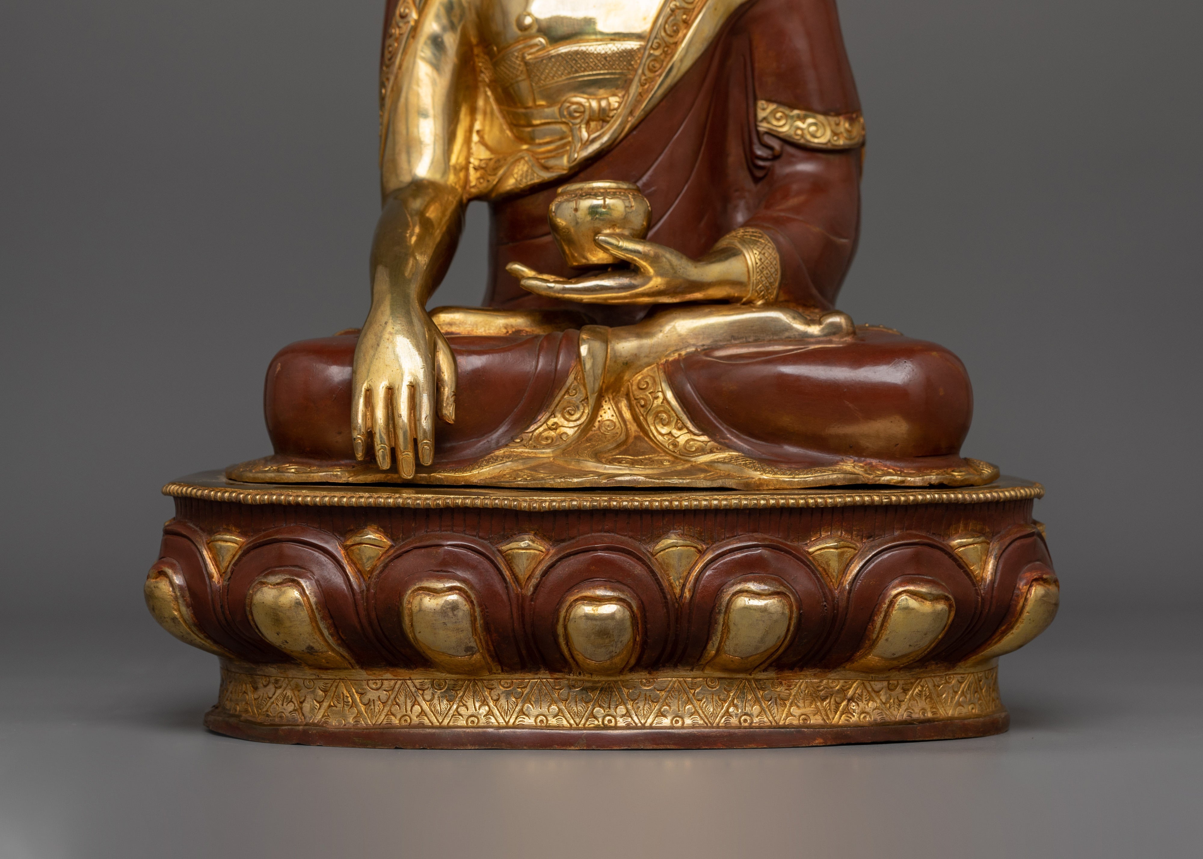 Founder of Dharma Shakyamuni Buddha | The sage of Shakya Clan