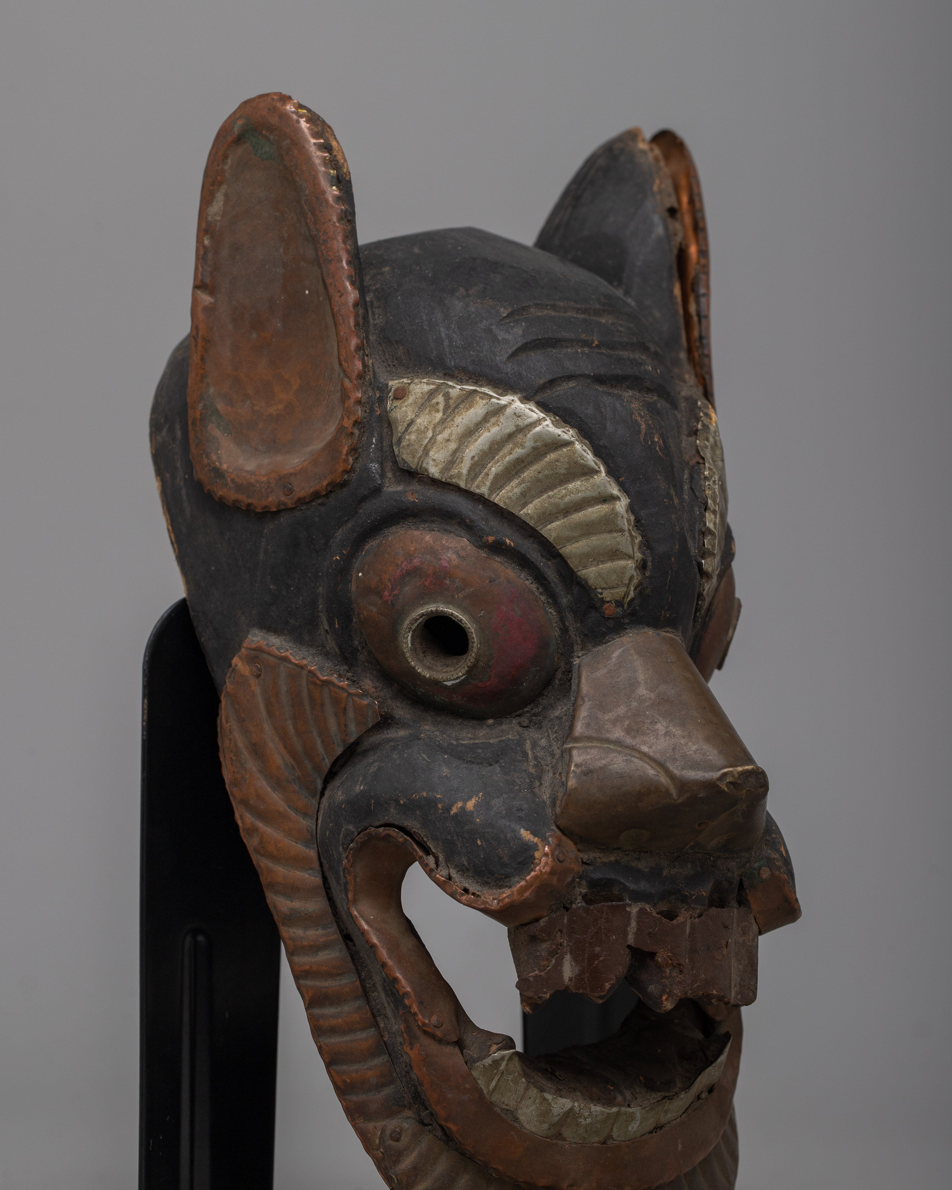 Tibetan Barong Mask | Wooden Art for Spiritual Presence