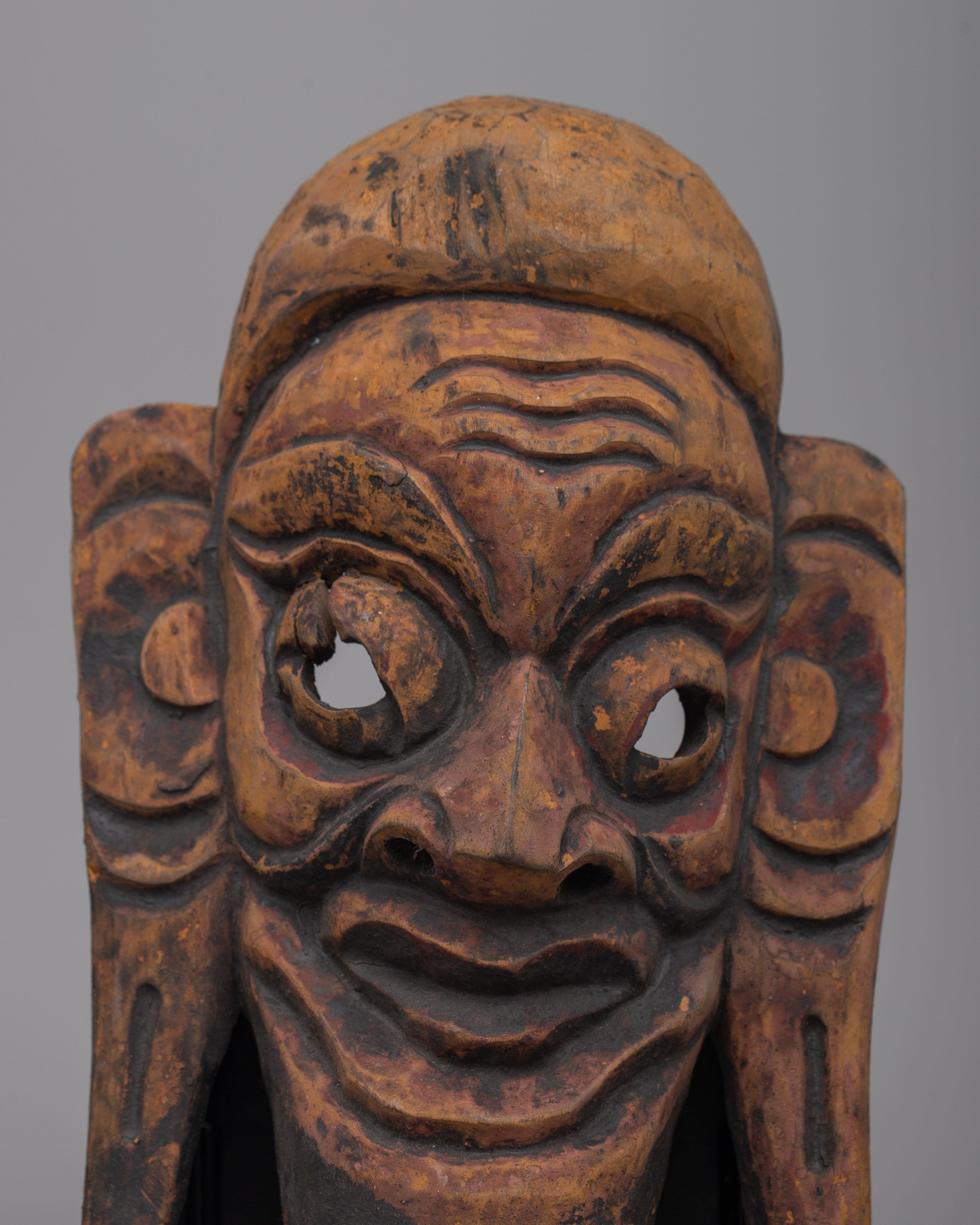 Vintage Buddhist Monk Face Mask | Handcrafted Table Centerpiece for Tranquility