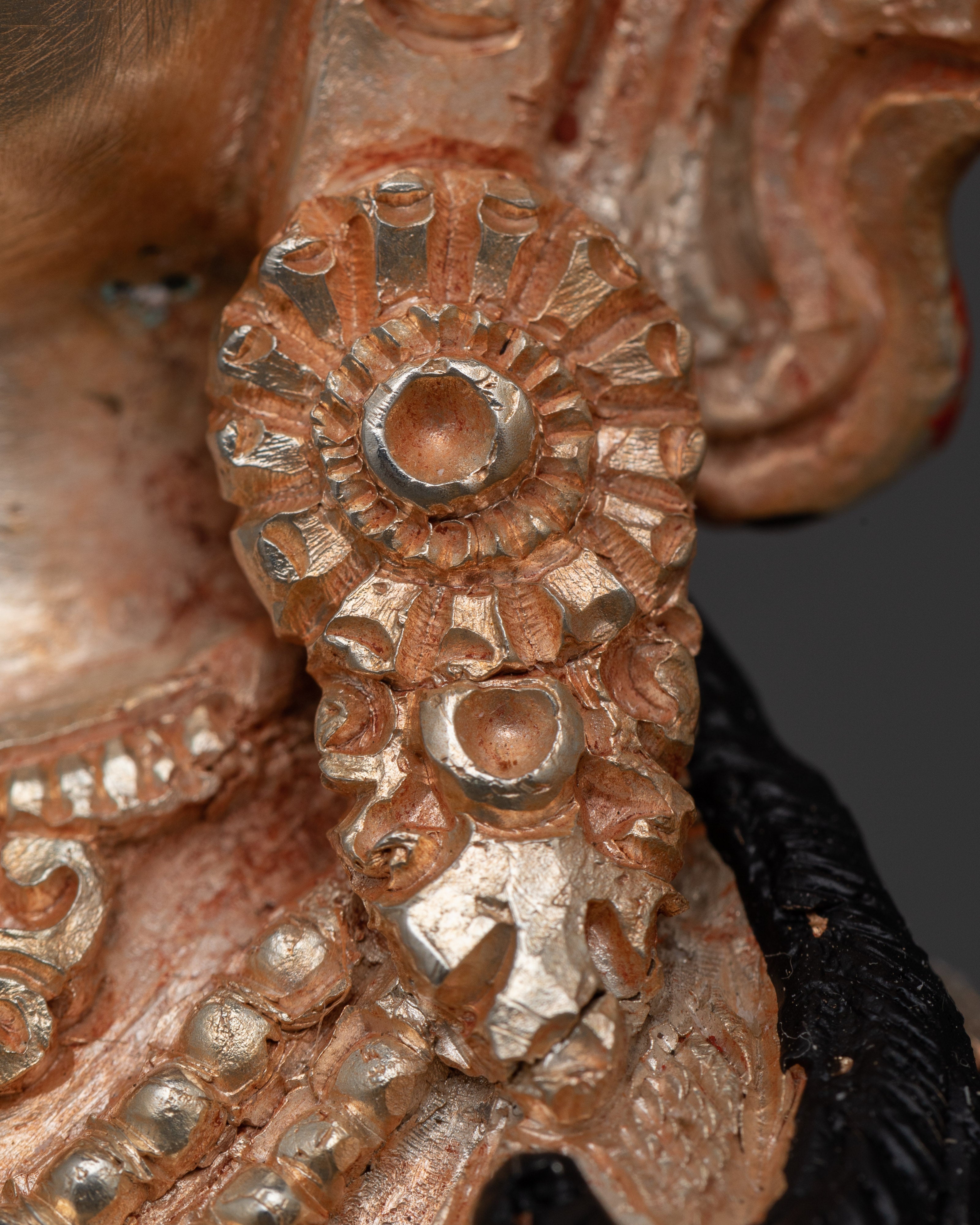 Chenrezig Tibetan Statue | Invoke Compassion and Enlightenment
