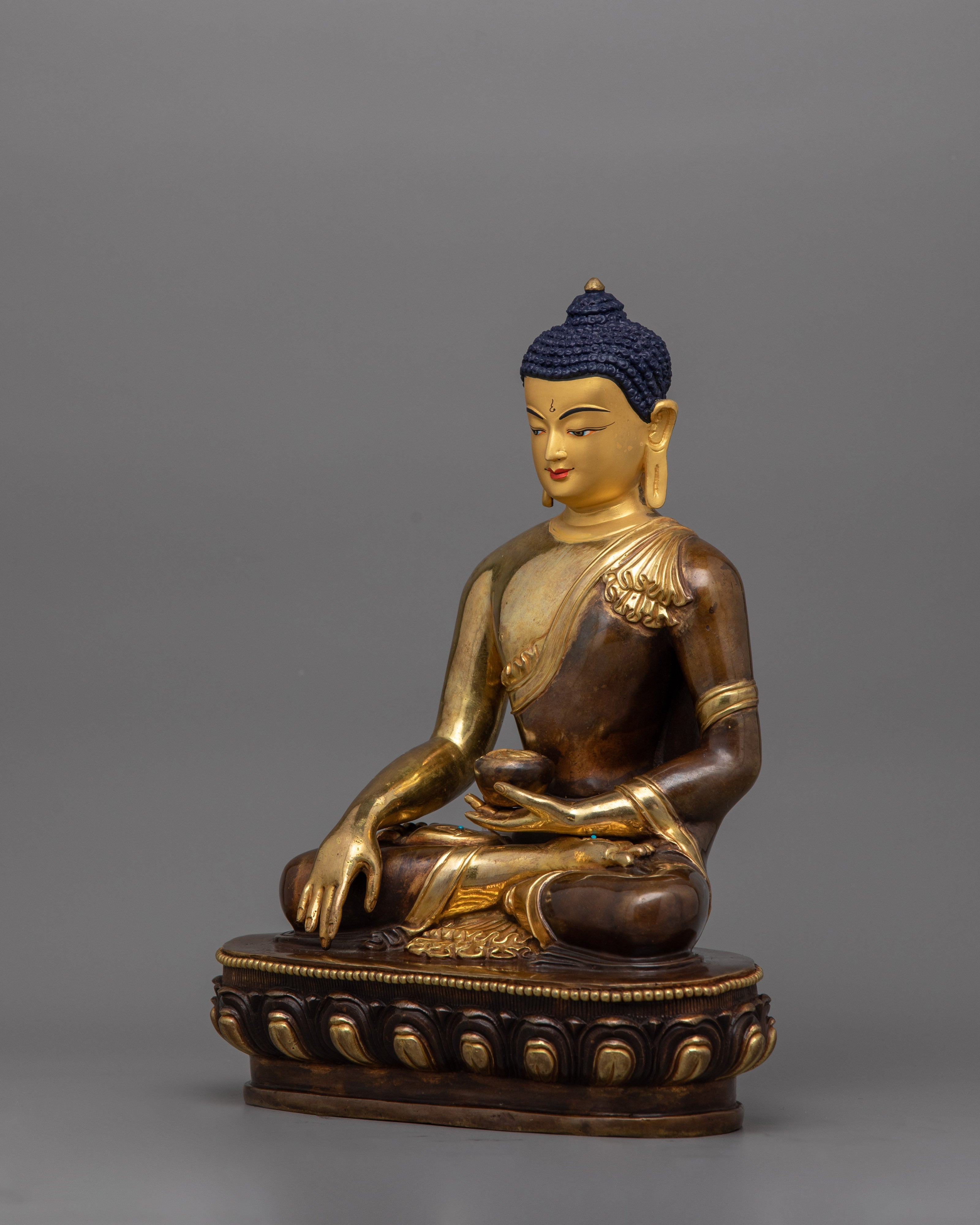 Shakyamuni Buddha Buddhist Deity Statue | The Enlightened One Himalayan Artwork