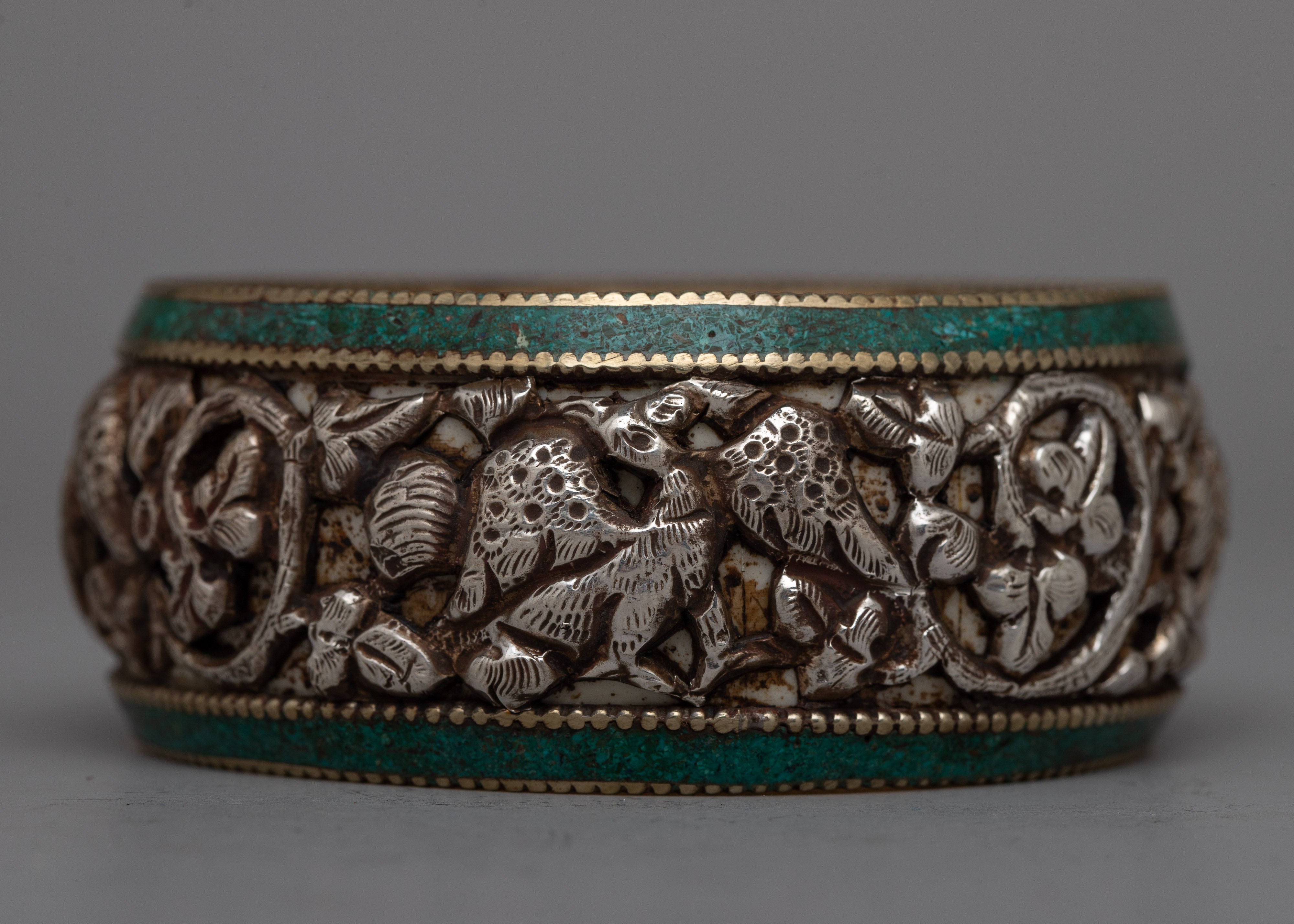 Silver Round Bangle | Delicate Statement Piece for Everyday