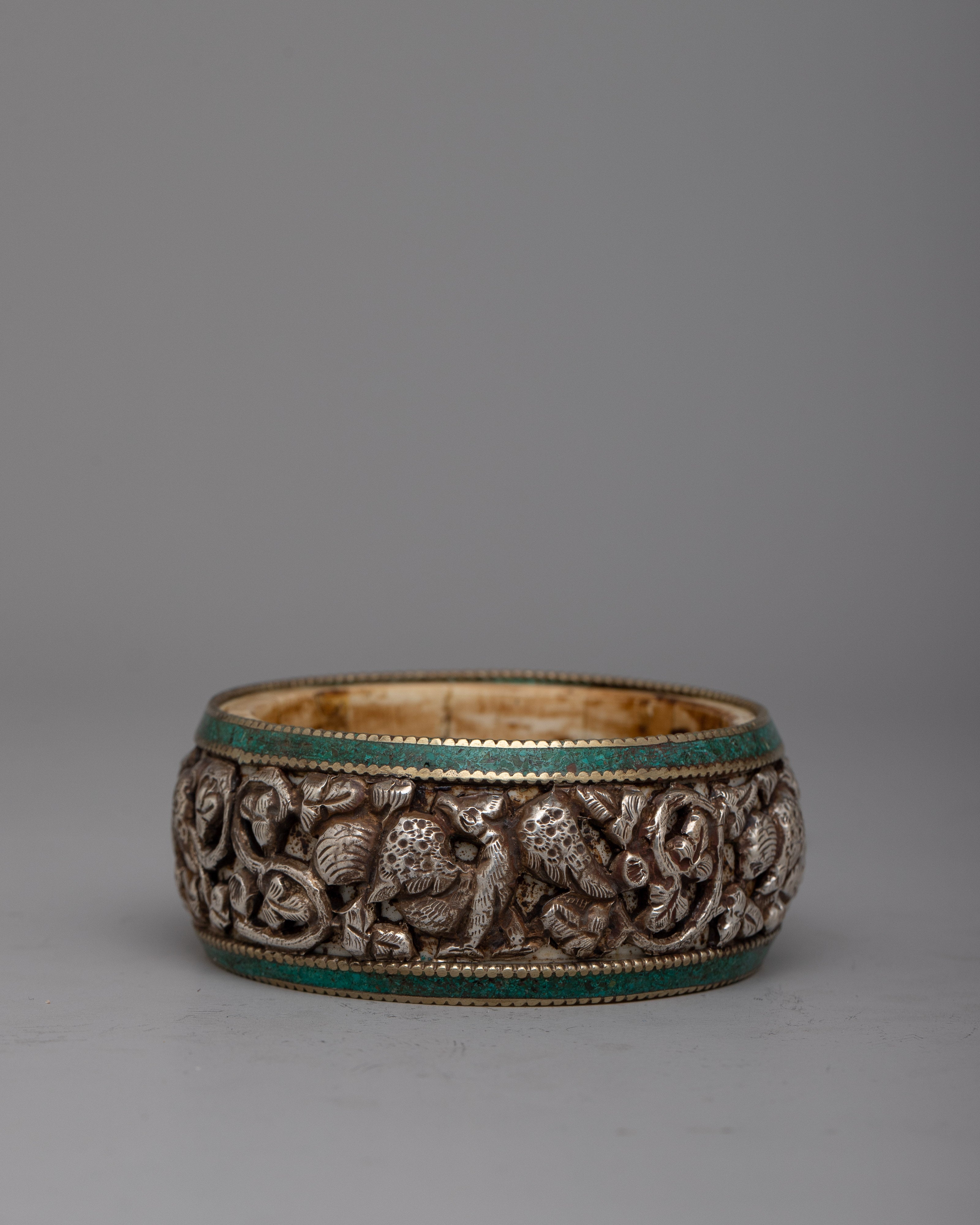 Silver Round Bangle | Delicate Statement Piece for Everyday