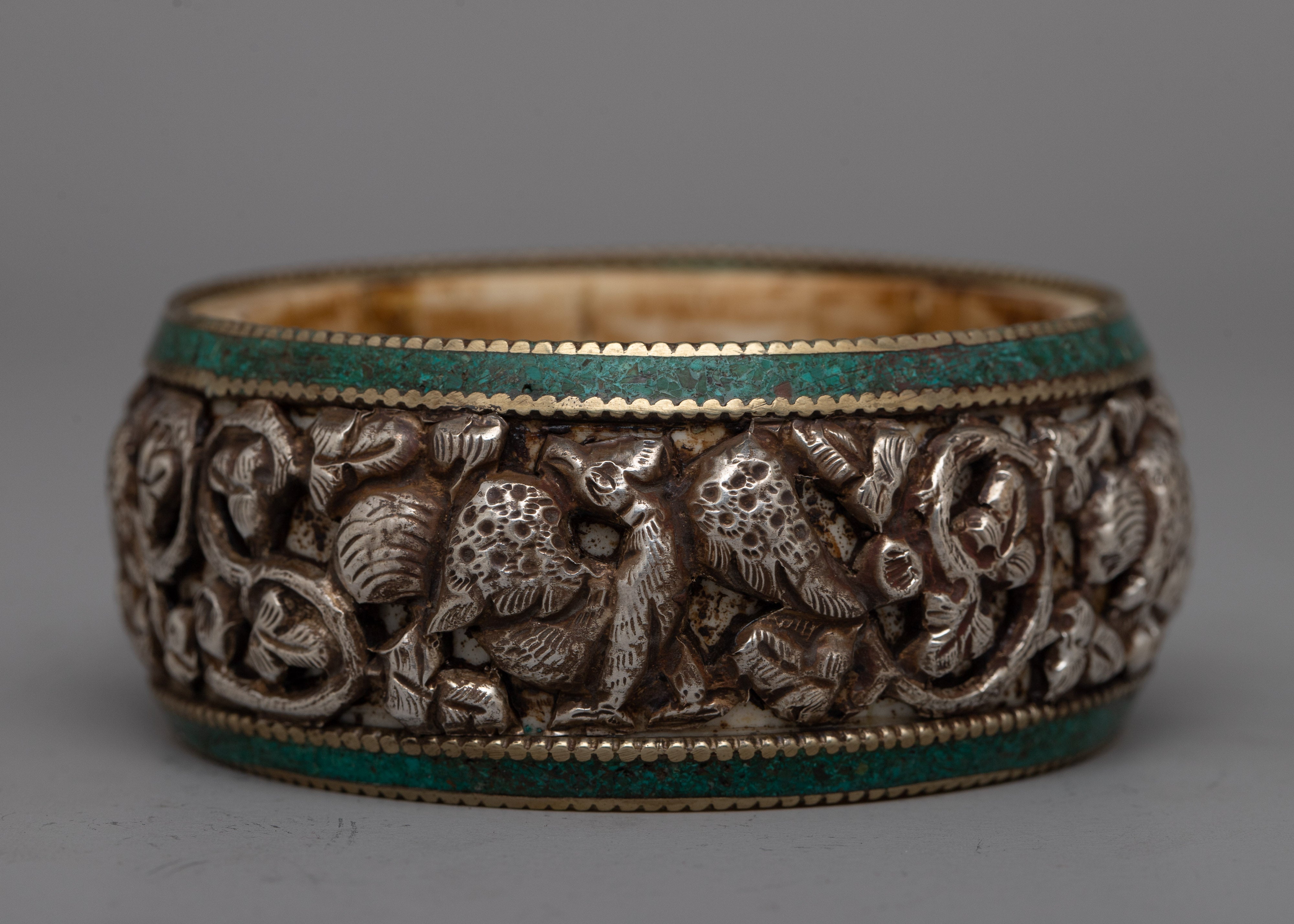Silver Round Bangle | Delicate Statement Piece for Everyday