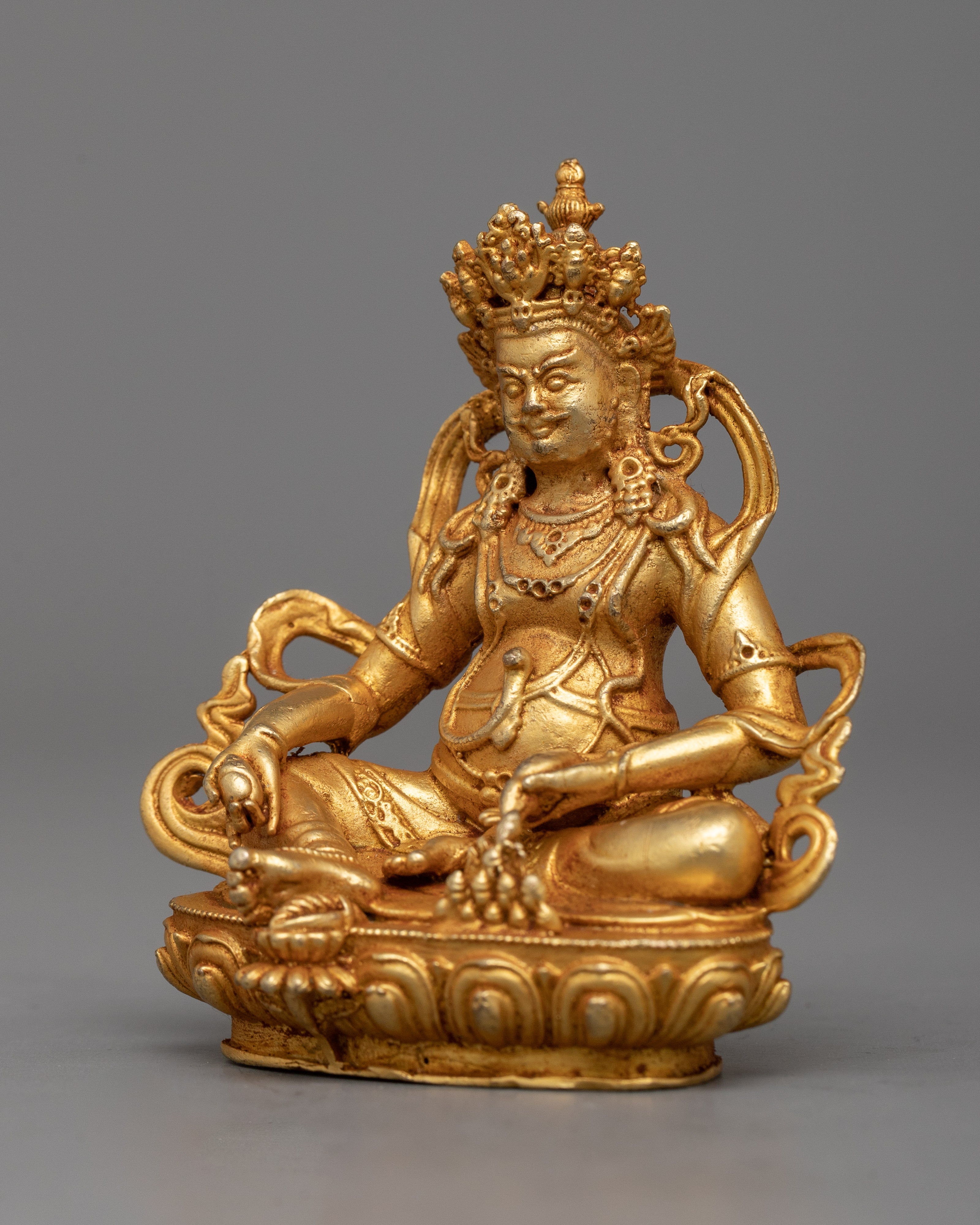 Small Sized Dzambhala Statue | Symbol of Prosperity in Compact Elegance
