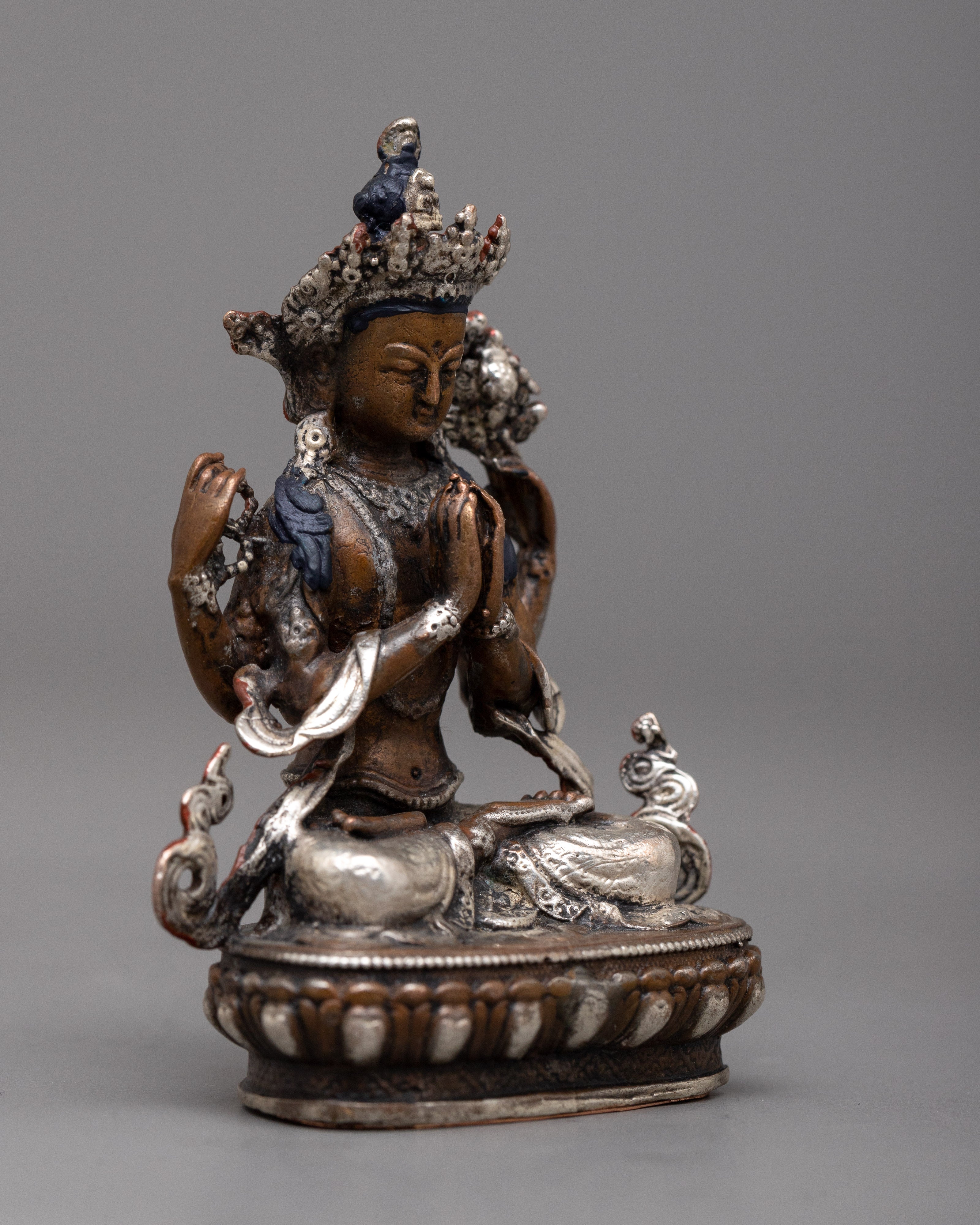 Chenrezig Oxidized Copper Statue | Sacred Representation of the Bodhisattva of Compassion